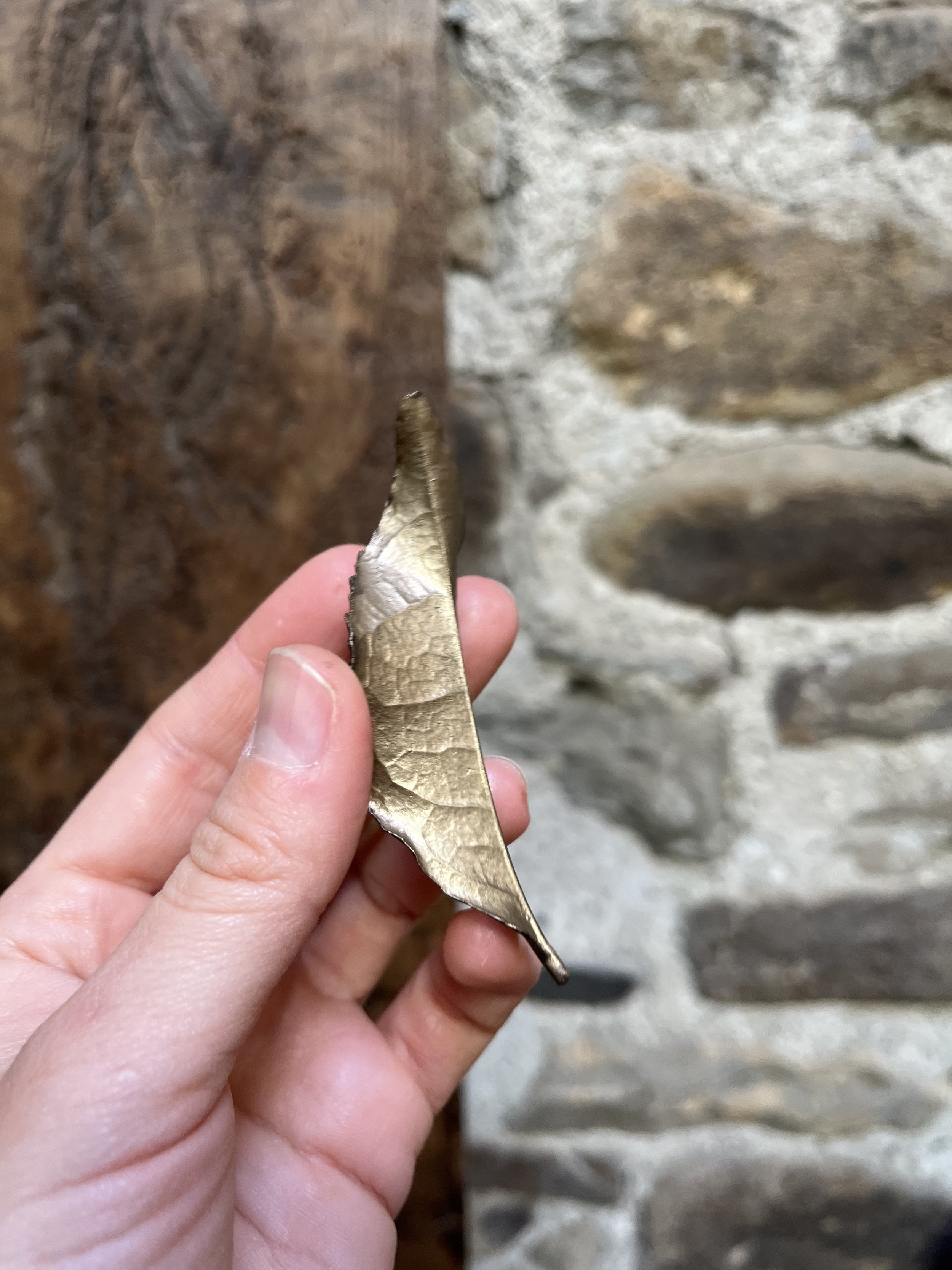windy-hollow-leaf_01_7.jpg