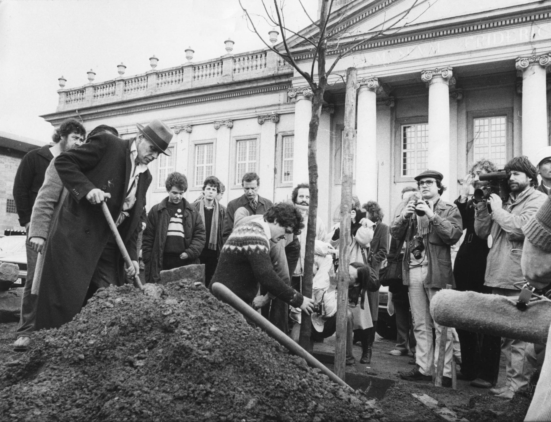 7000 Oaks, Joseph Beuys