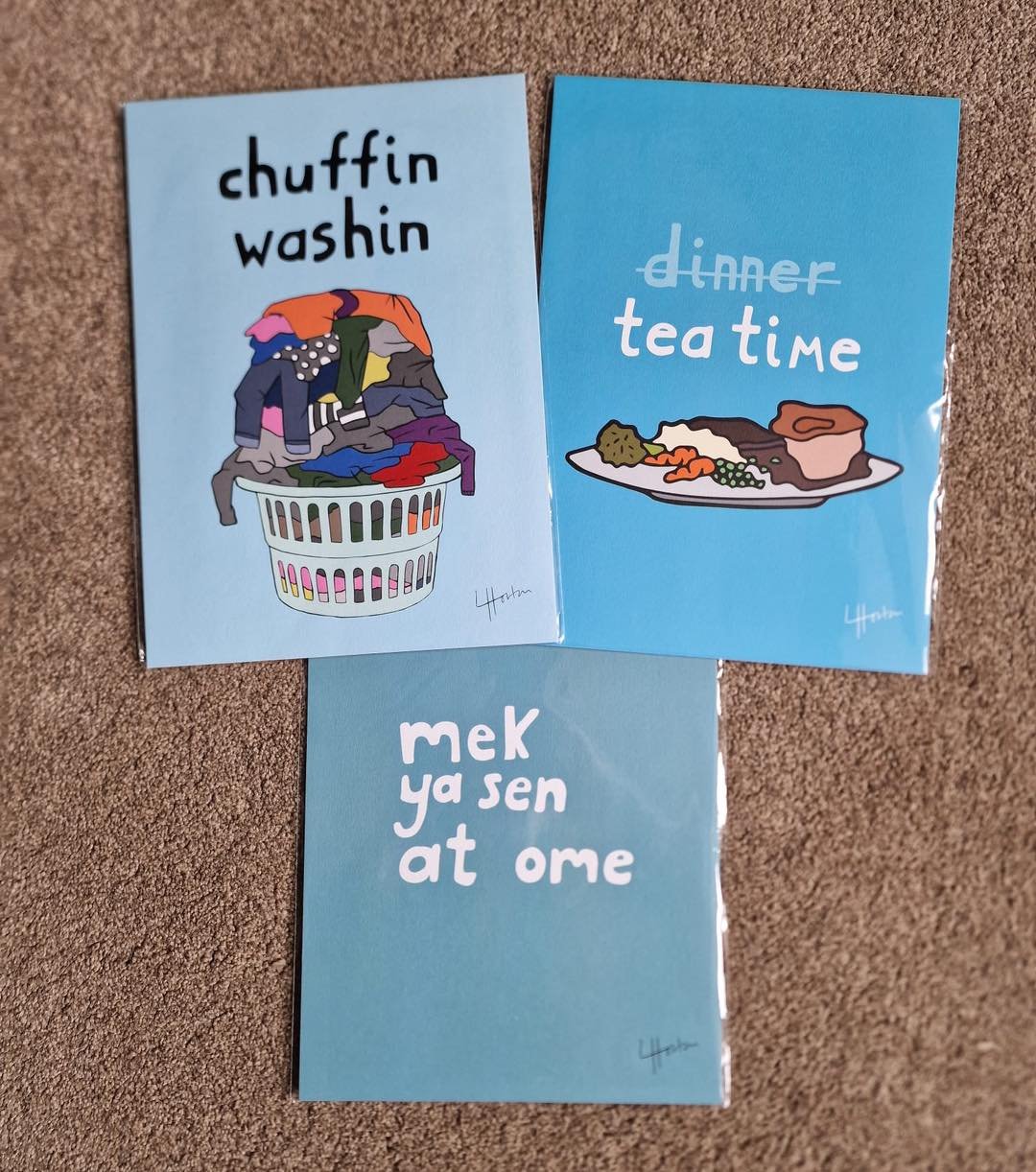 Did you know that our Rachel is from Sheffield? On a recent trip to Meadowhall she got these fabulous @lukehortonart prints.

As you can imagine as a mum of 3 young girls the washing basket is never empty 😆.

#shoplocal #supportsmallbusiness