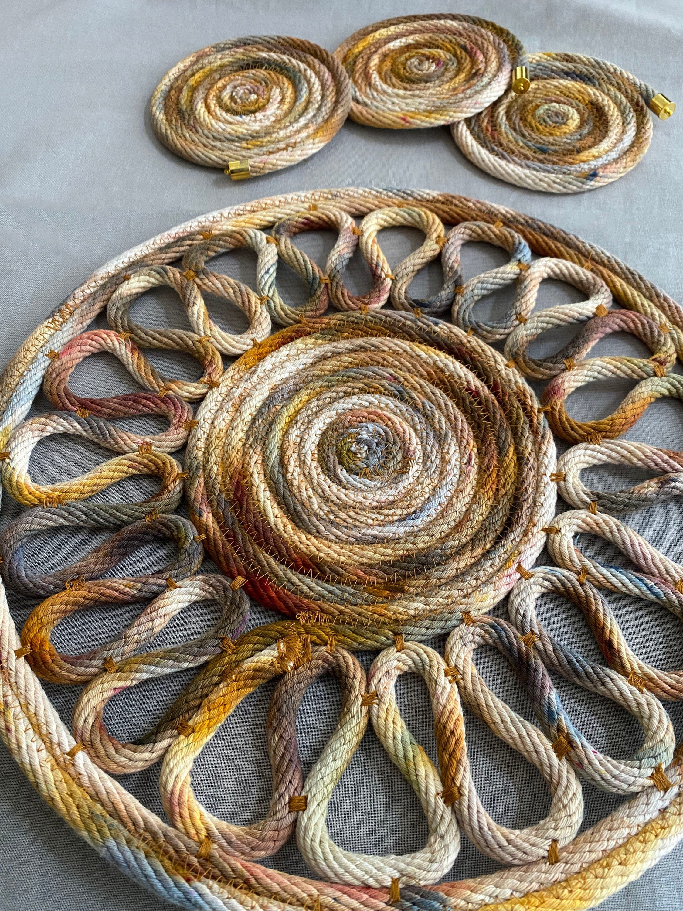 https://i.etsystatic.com/21019984/r/il/8d6976/4424290081/il_fullxfull.4424290081_pakf.jpg