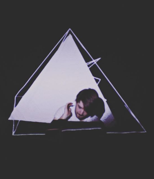  Live show visuals created with Blender &amp; After Effects. Synchronized with music through Resolume.  Full Jam2go liveshow performed at art-house shows in Tuscaloosa, AL 