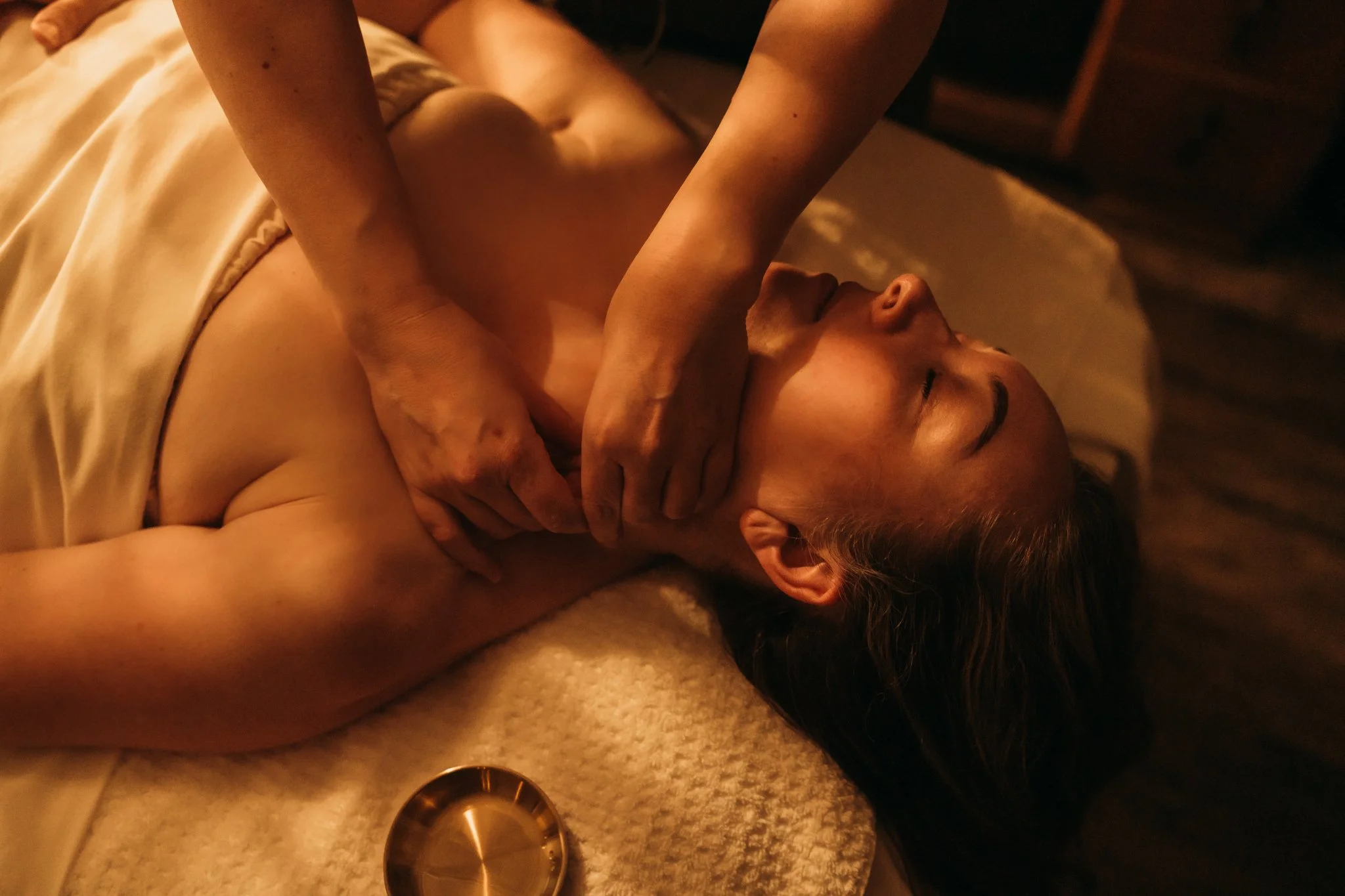 MELT || Manual Facelift & Buccal massage