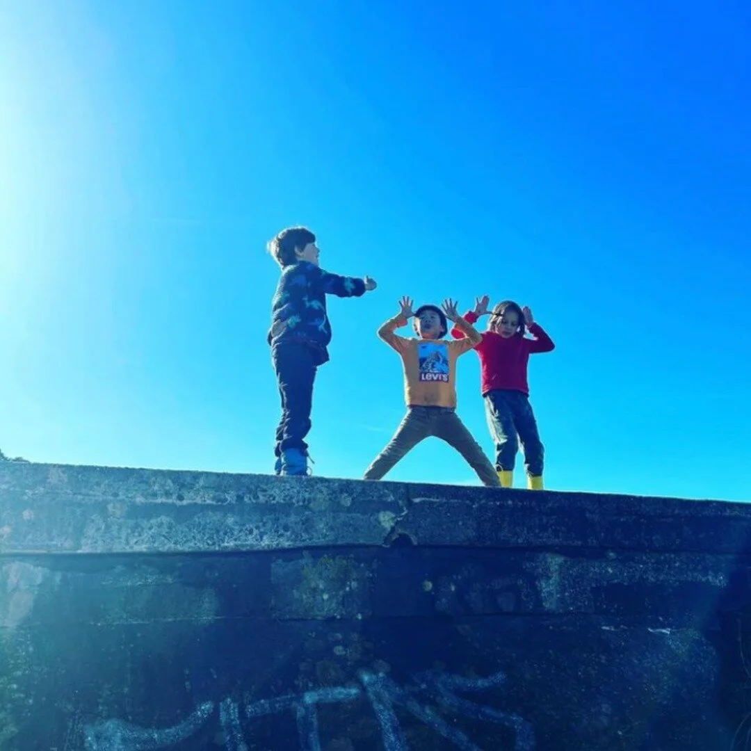 While our students currently are busy wrapping up Fashion Arc and prepping for Expo Night next week, we are looking back at this lovely day of exploration in the Presidio! Our lil' gems were making the most of our beautiful surroundings by dancing th