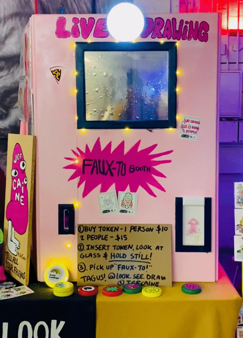 Faux_to_Booth_Display.GIF