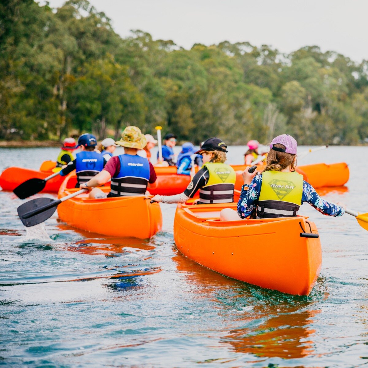 Looking for an epic way to spend your summer? Visit CRU Lake Mac on a CRU Holiday Camp! Canoe on the water, experience new adventures and enjoy the sights! Visit www.crucamps.com.au/summers 🛶 

#CRULakeMac #cru #canoe #crucamps