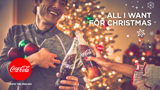 We took full advantage here of the double meaning in the headline to convey that cozy, get-together feeling.