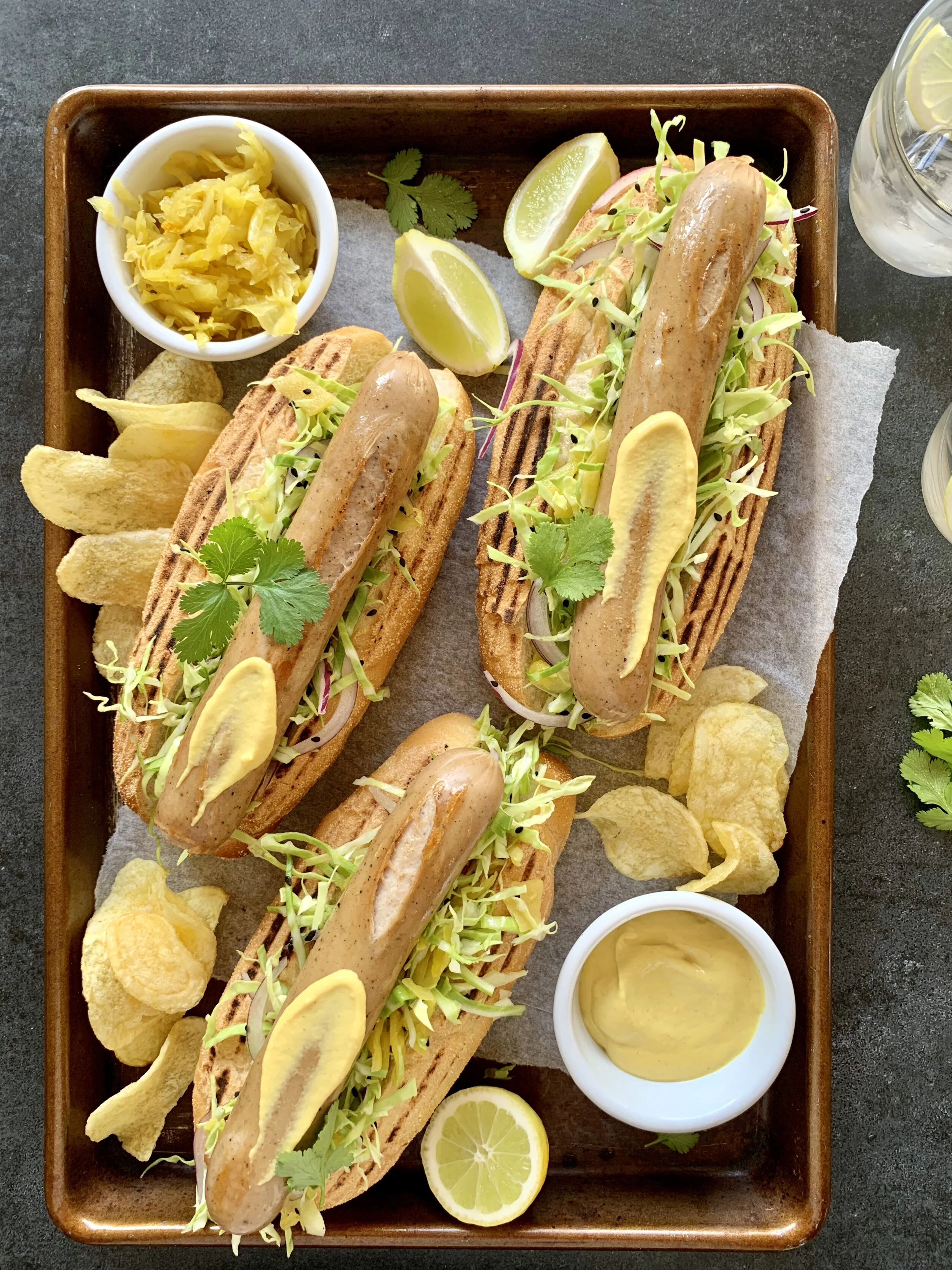 FRANK'S SLAW DELIDOGS