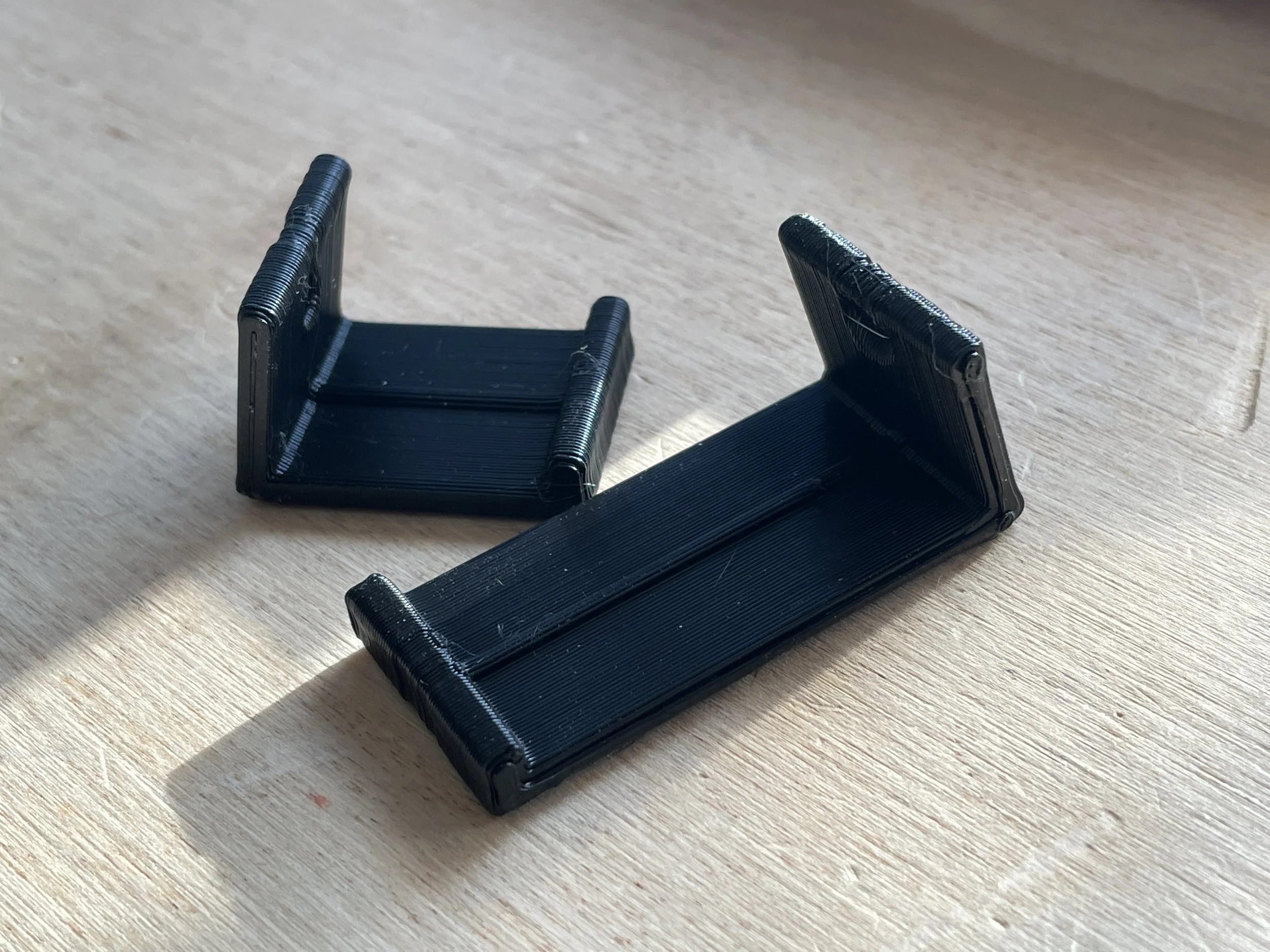 15 DEGREE FLAT HANGERS