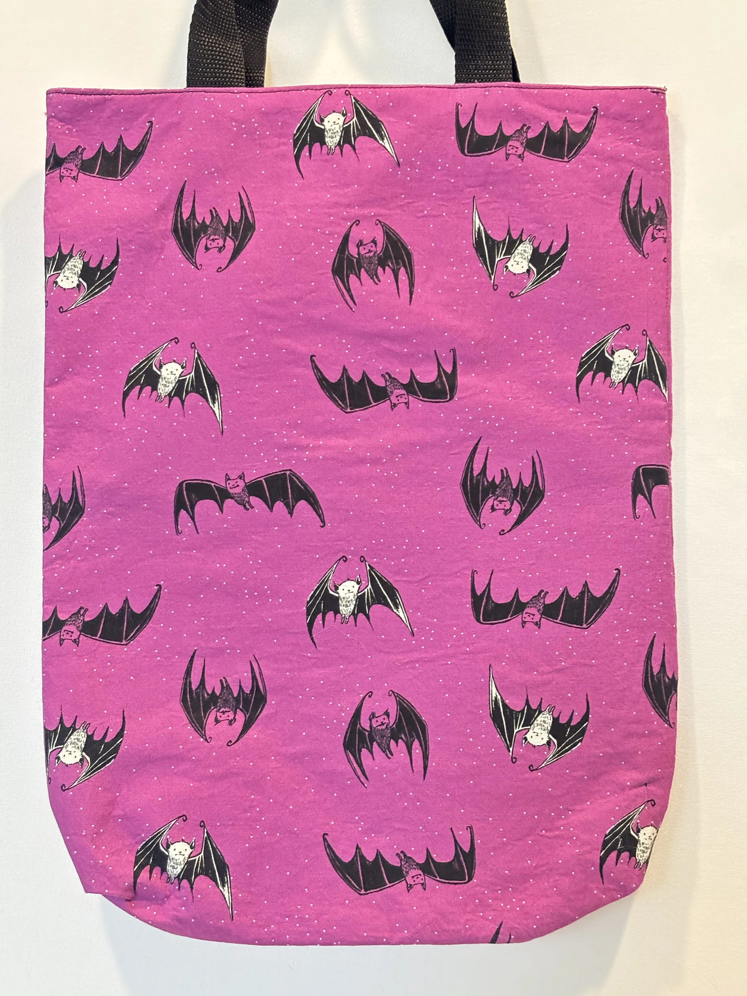 Pink Halloween Tote Bag “Skull & Bats”