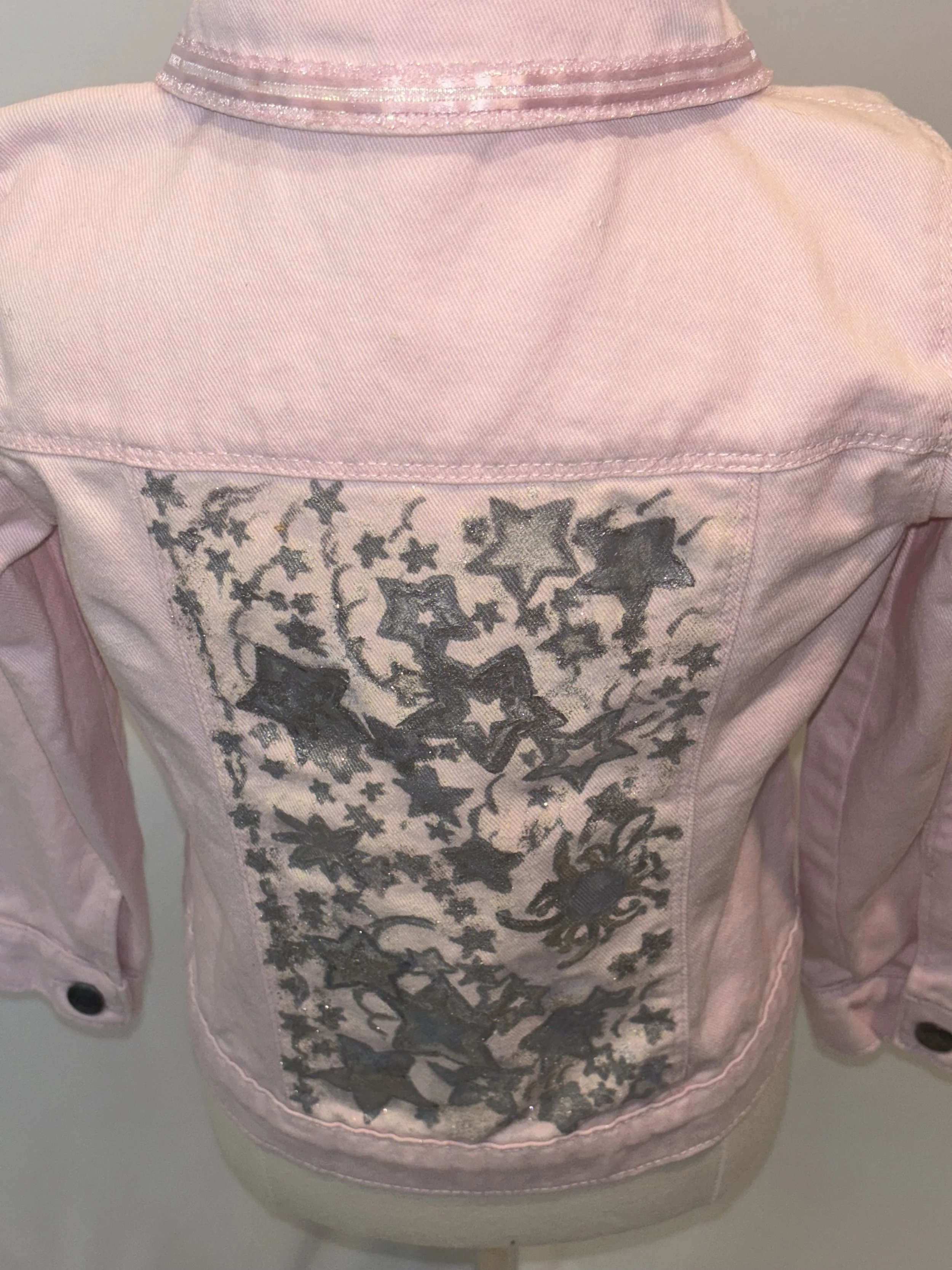“Silver Stars On Light Pink” designer denim jacket for girls