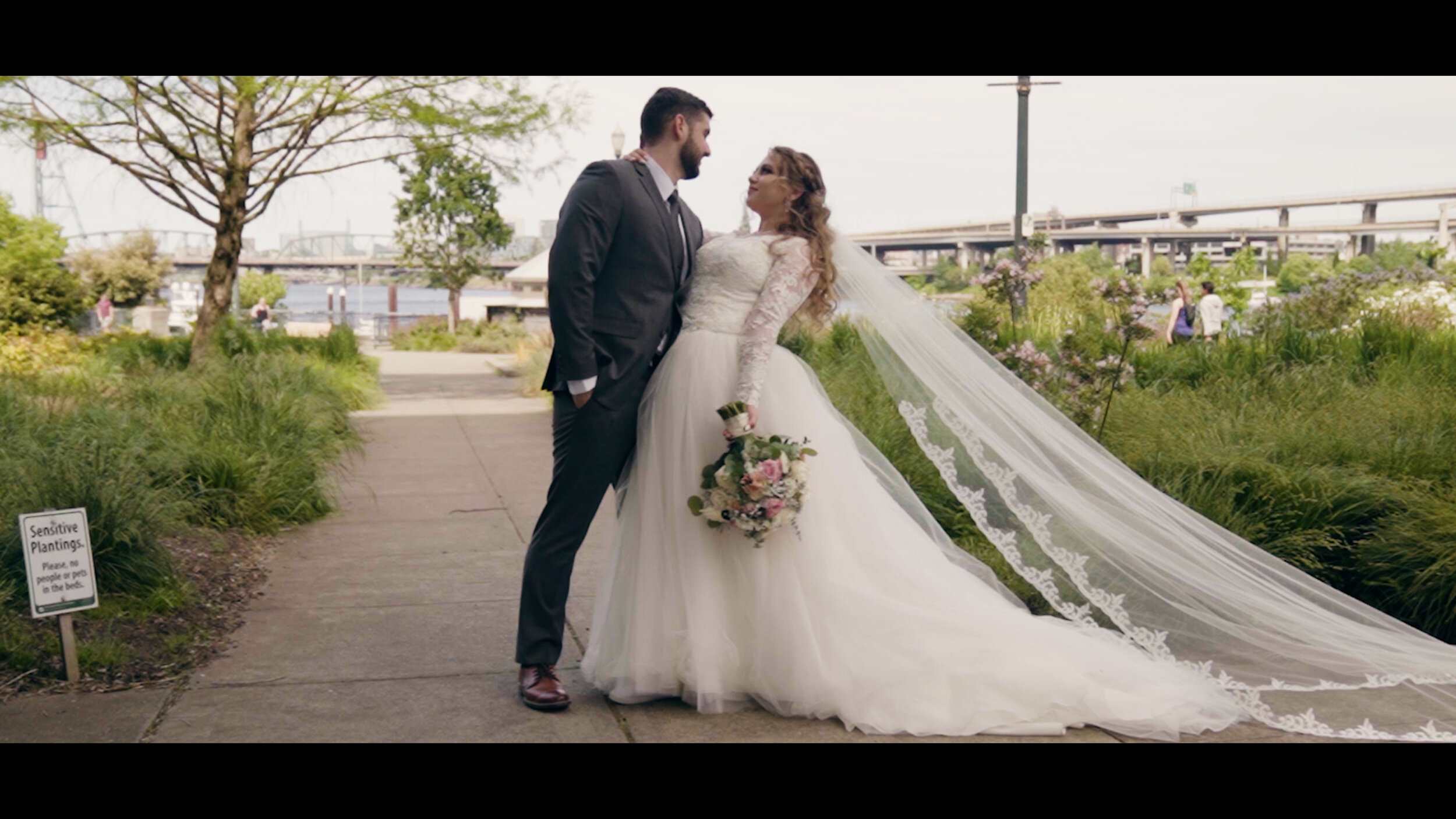 Alex and Anna Wedding Highlight