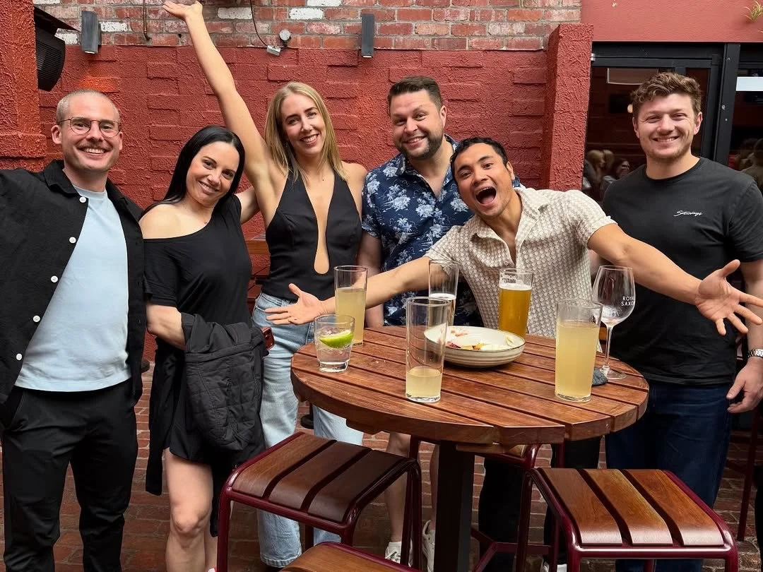 Saturday nights at Royal Saxon are made for you and your mates!

Start it all off with dinner, like our $54 Feed Me menu, add a few rounds of drinks and settle in for all the laughs before the night really gets going.

Then our DJs kick in and take t