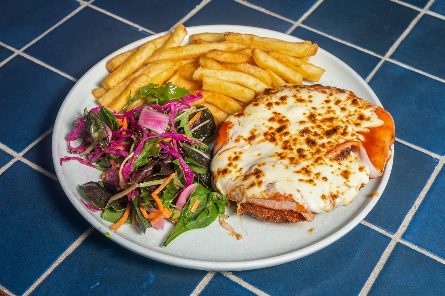Tomorrow&rsquo;s Thursday, and that means it&rsquo;s Parma Night at Royal Saxon!

Choose from our classic parma, spicy parma or meat-free veggie parma, all served with chips and salad, for just $23 from 5pm.

Come in early and make the most of Happy 