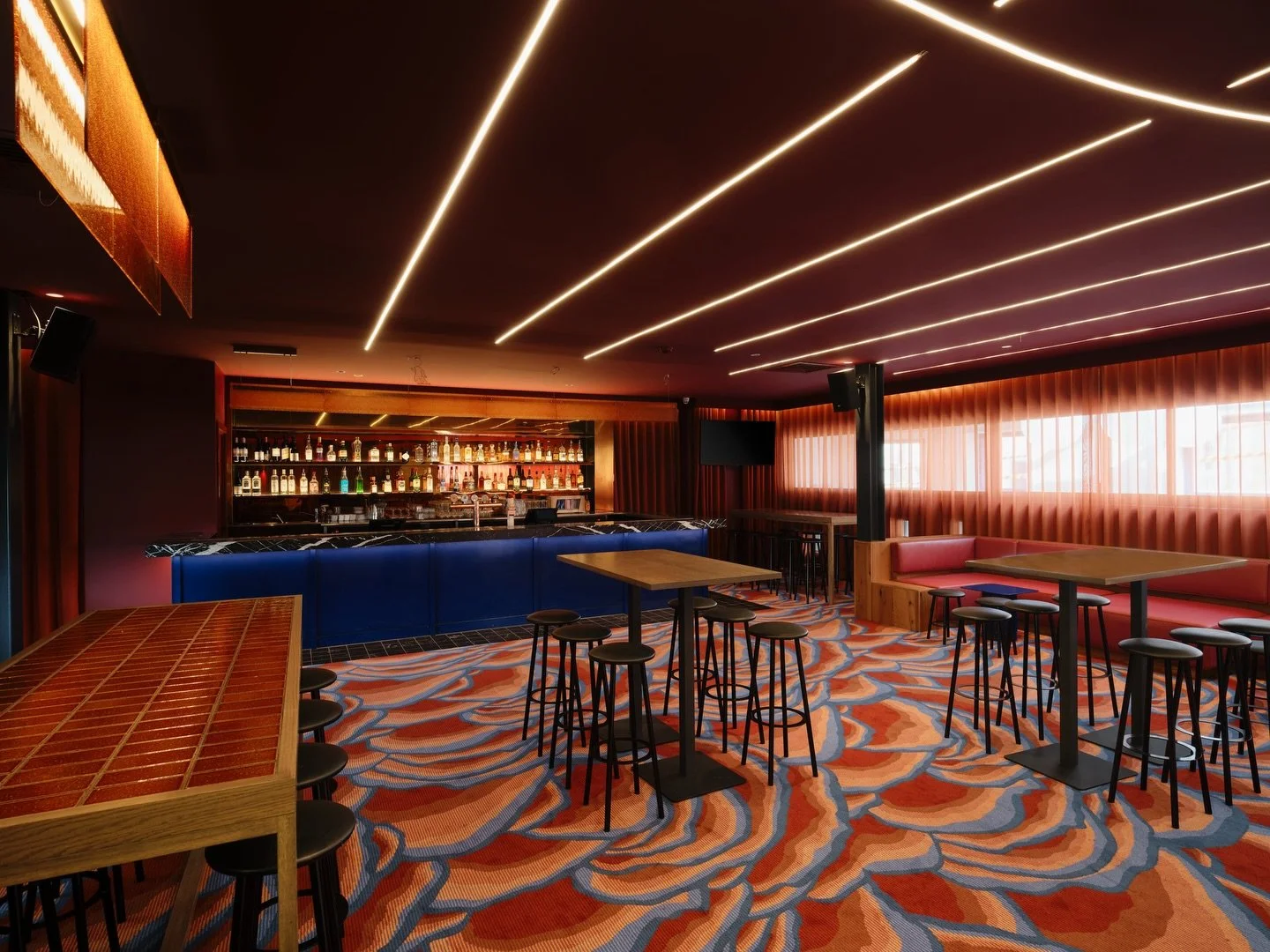 Wrap up the financial year the right way,&nbsp;with great food, flowing drinks and a space your team will love!

At Royal Saxon we make EOFY events effortless, with premium spaces to suit everything from relaxed team lunches to full-scale celebration