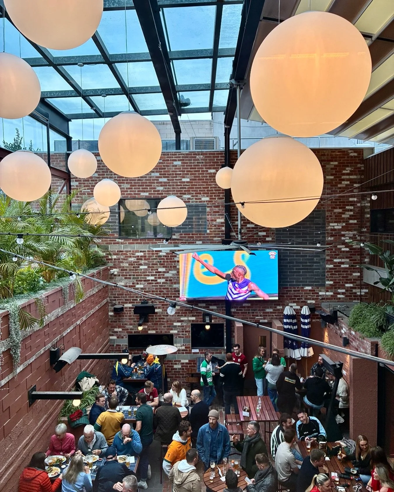 The ANZAC Day weekend is shaping up to be a big one!

We&rsquo;re kicking things off on Friday for ANZAC Day Eve with Happy Hour from 3-6pm, followed by DJs from 6pm taking you into the night.

Then on Saturday for ANZAC Day, settle in for footy live