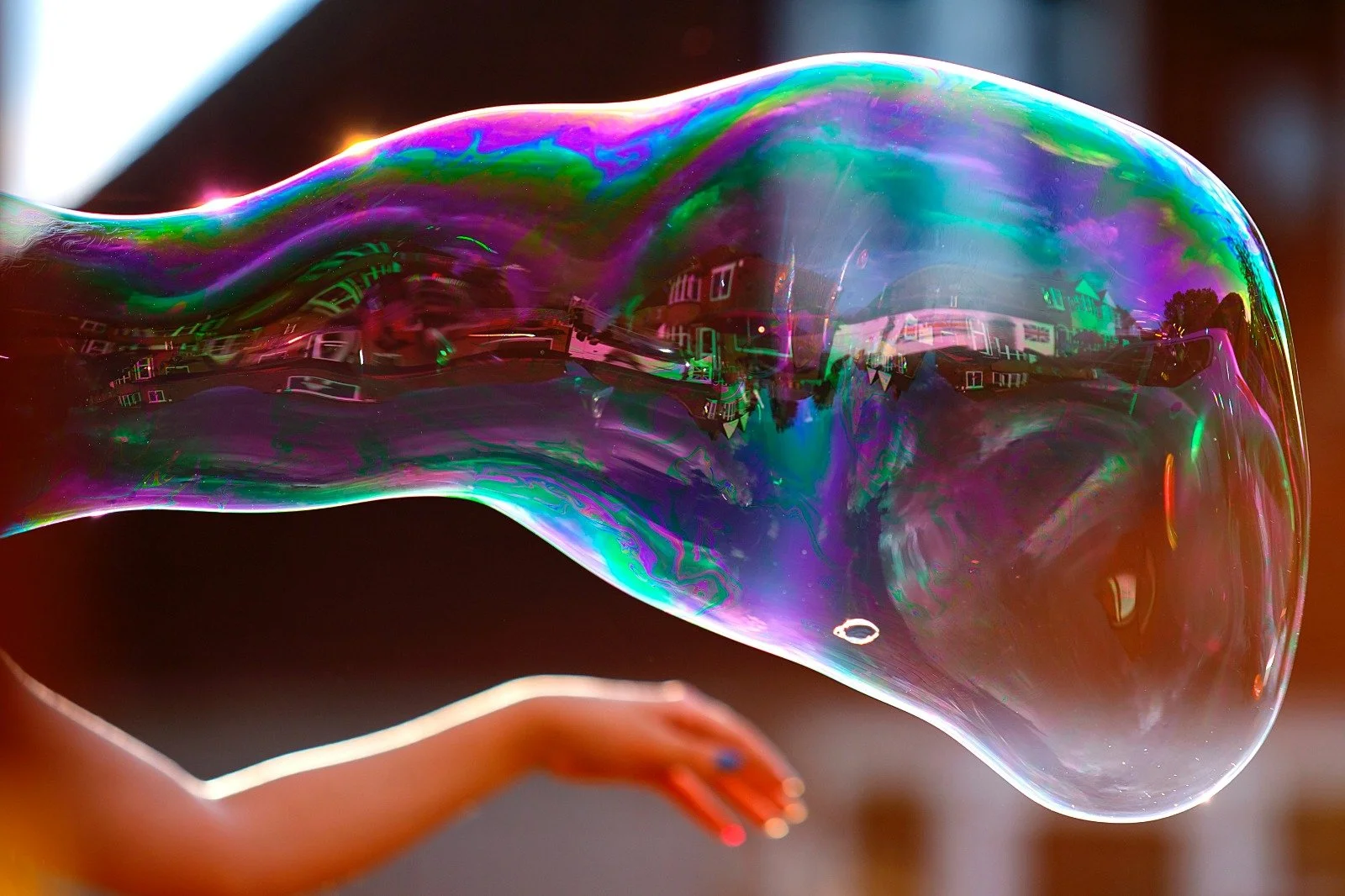 How to make super huge bubbles