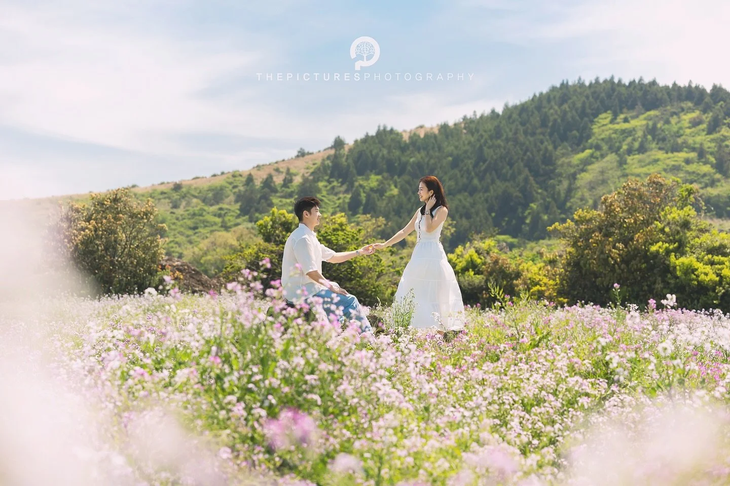 in Jeju Island, South Korea

 
📸 Taken on April
 

For your beautiful time in Jeju Island‼️
ThePictures Photography is taking a photo and video of wedding, family, couple, friends, proposal and etc in Jeju Island, South Korea.

📮For inquiries, plea