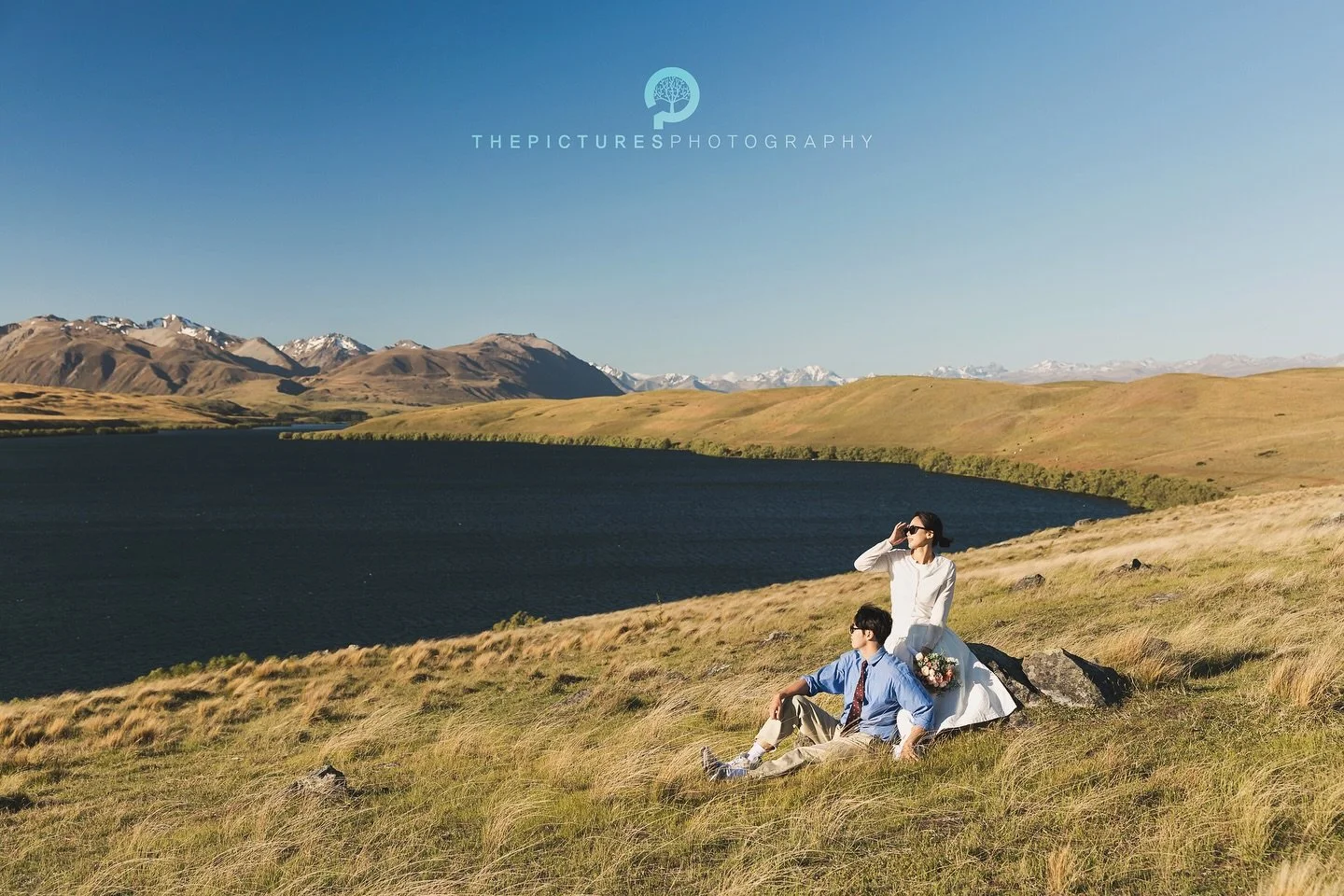 더픽처스 뉴질랜드스냅
 
이번 시즌 촬영 종료합니다~!
다음 시즌에도 판타지가 현실이 되는 아름다운 뉴질랜드에서 주인공이 되어보세요.😆
 
더픽처스의 뉴질랜드스냅은 판타지의 나라 뉴질랜드 남섬의 캔터베리(테카포, 푸카키, 마운트쿡)지역을 메인으로 스냅사진과 스냅영상을 촬영하며 오타고(퀸스타운, 와나카, 글레노키)지역은 일정이 맞을 경우에만 촬영이 가능합니다.

📮촬영문의는 프