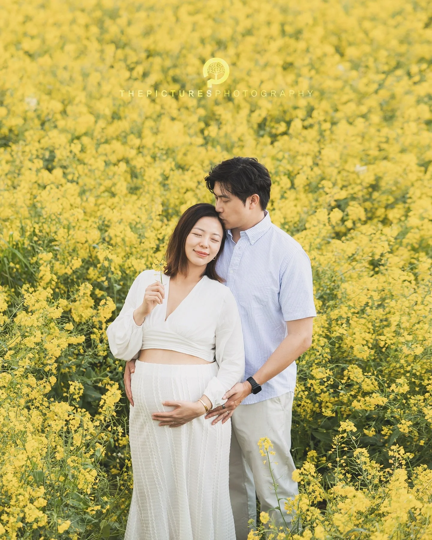 더픽처스 제주스냅
 
 
더픽처스의 제주스냅은 사계절 아름다운 제주에서 여러분의 즐겁고 행복한 순간을 사진과 영상으로 촬영하고 있습니다.

📮촬영문의는 프로필의 카카오톡링크로 주세요🙏

For your precious memory in beautiful Jeju‼️
ThePictures Photography is taking photo and video for happy memories of wedding, family, frie