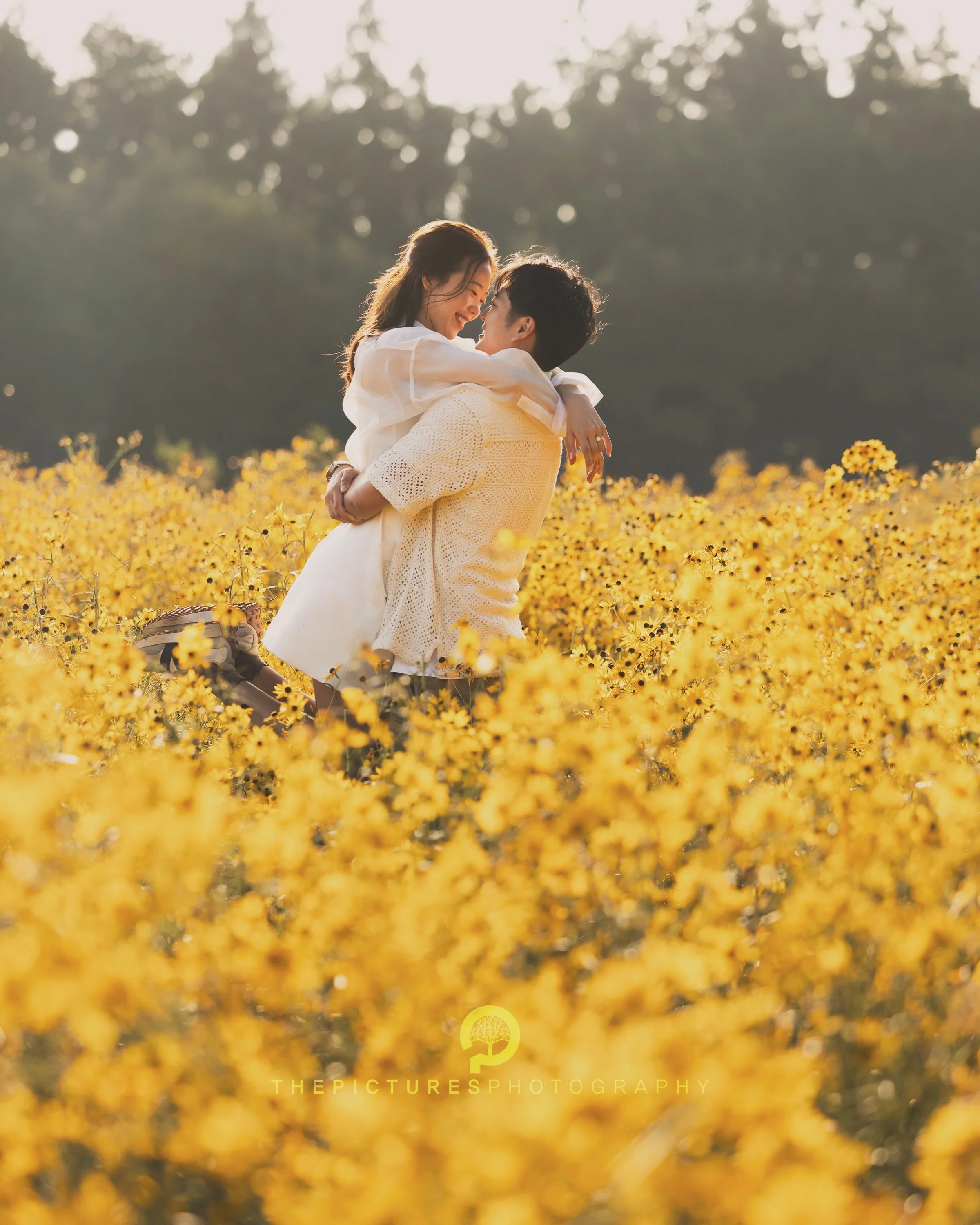 in Jeju Island, South Korea

For your beautiful time in Jeju Island‼️

📍Shooting Area: East
📸 Shoot on October

ThePictures Photography is taking a photo and video for wedding, family, couple, friends, proposal in Jeju Island, Korea.

 
■Shooting P