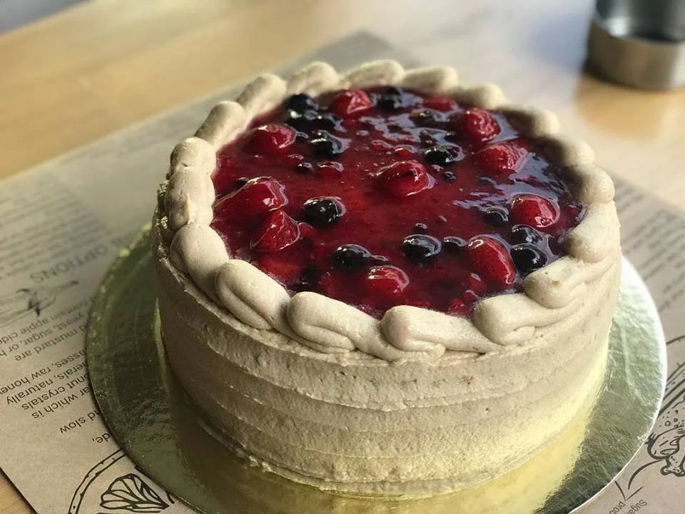 BERRIES CAKE