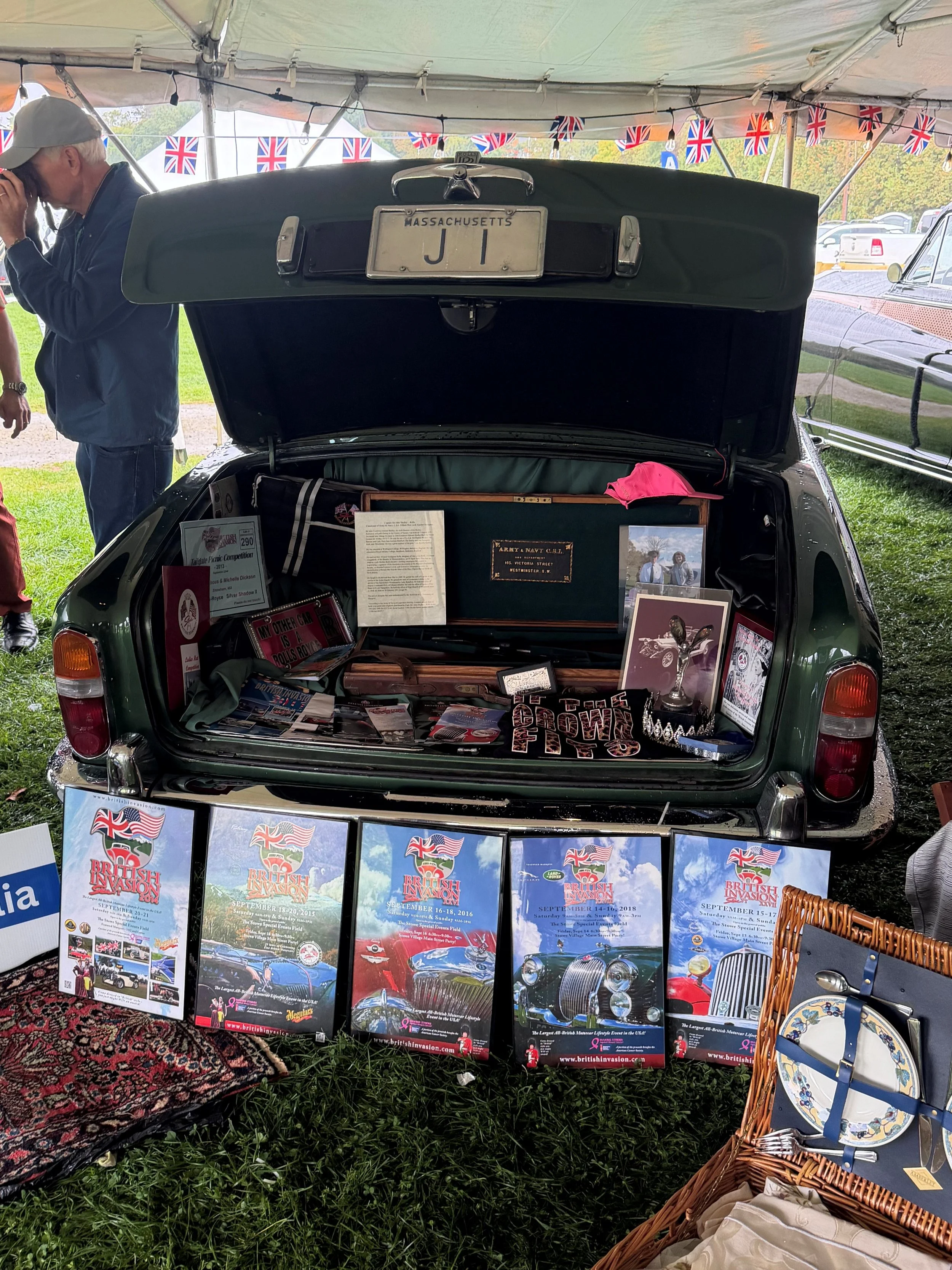 tailgate c.jpg