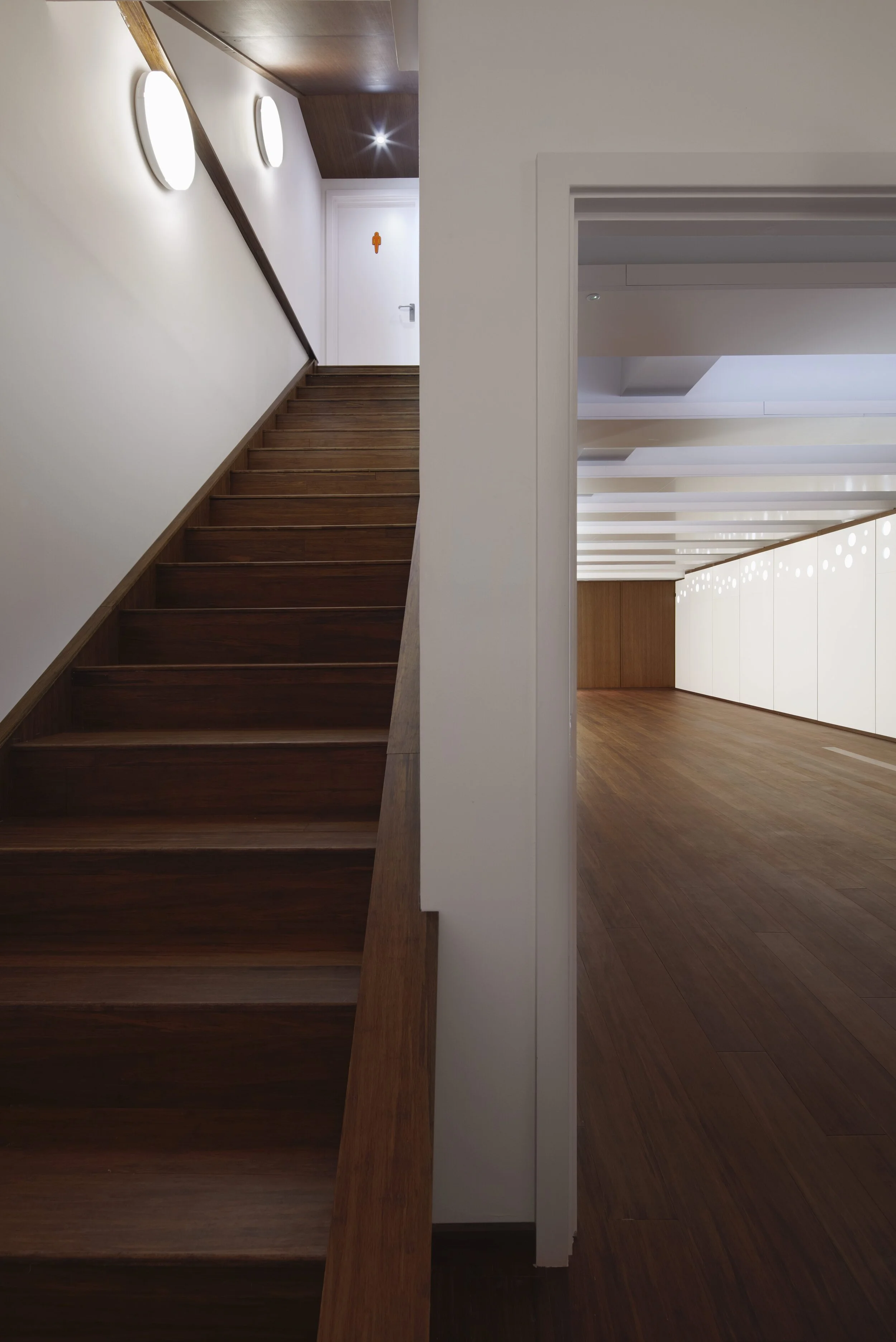 Easton Design Office Yogo Studio 06_.jpg