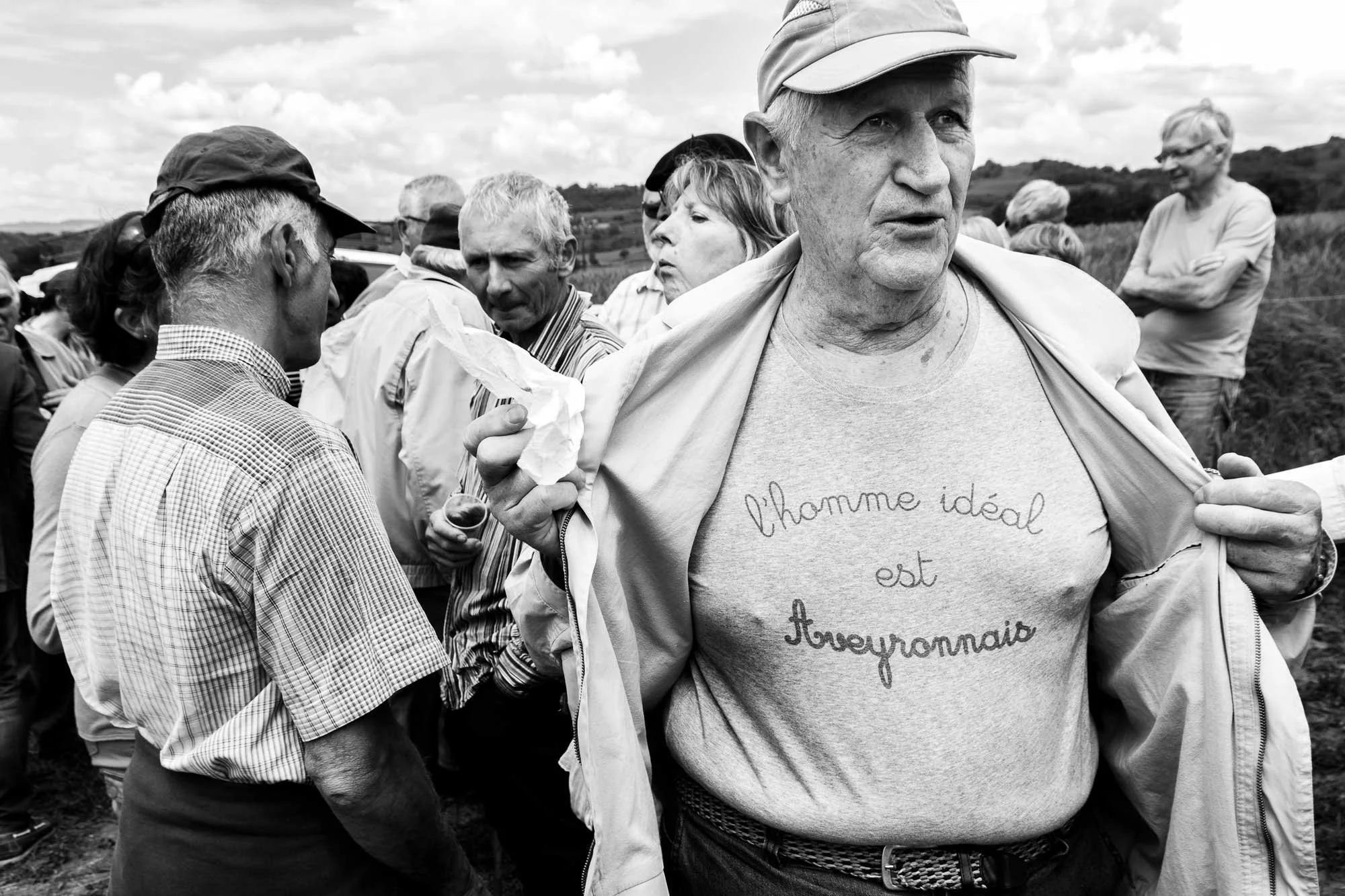 L'homme idéal est aveyronnais photo à la Saint Bourrou en Aveyron