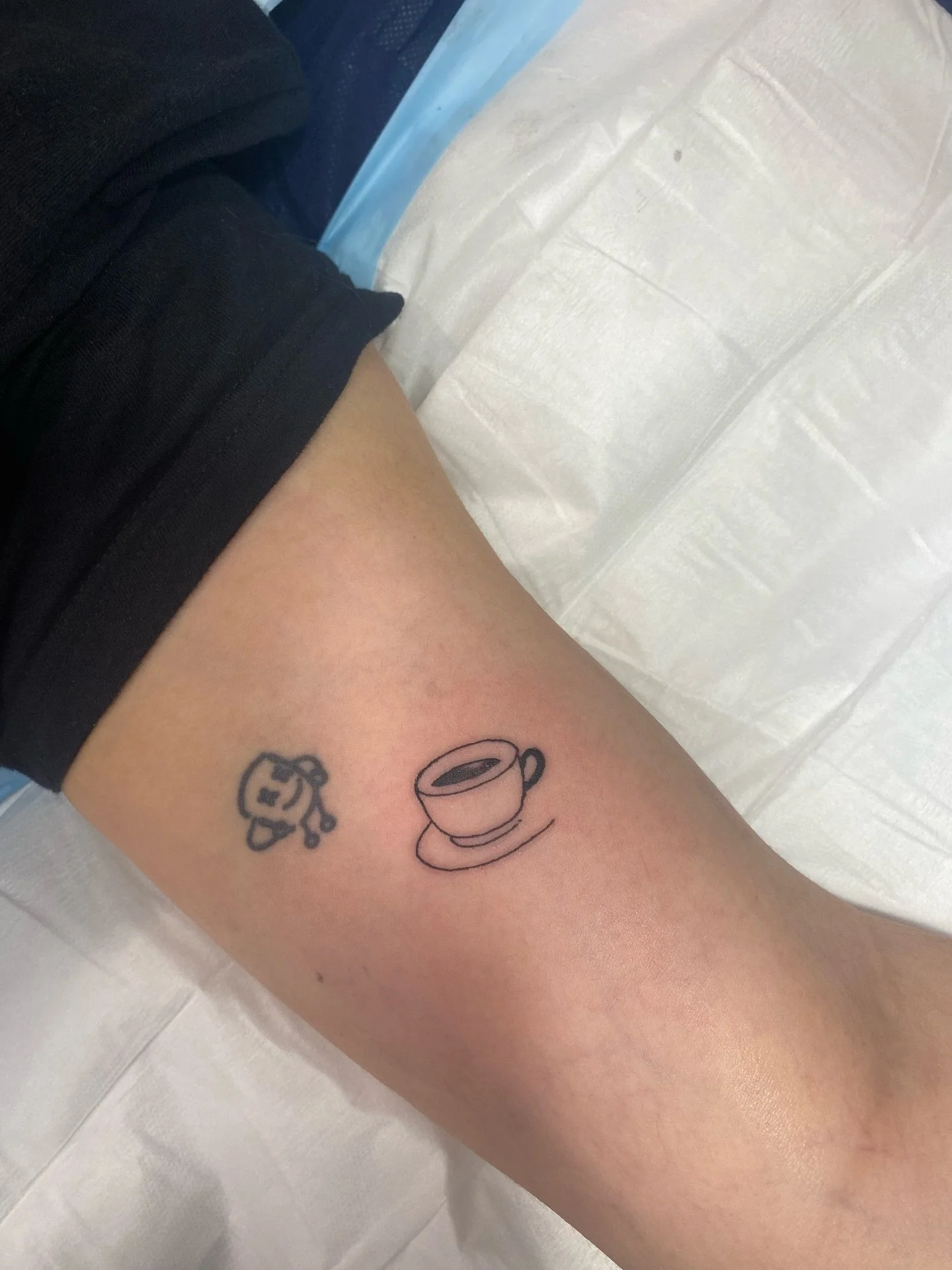 Lil latte made back in 2022 back at the dearly missed @ink_remedy_tattoo leedervile Perth WA. Good times with an amazing bunch of artists was honoured to have worked here and learnt so much from some incredible artists 😇☕️

#perthtattooartists #fine