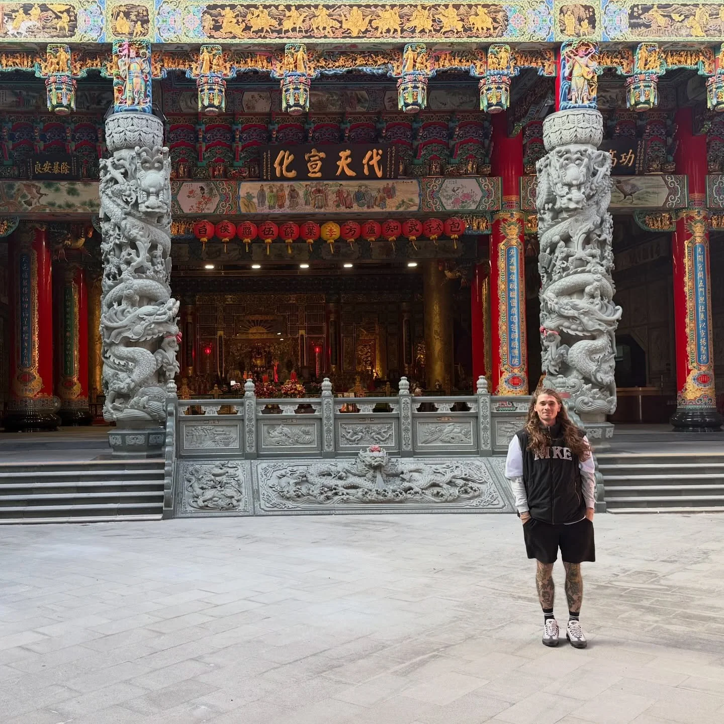 ❤️🇹🇼February in Taiwan with @mochi_08_30_ ⛩️🧧

Getting to catch up with friends and family for Luna new year - a couple skates with @bambootiq @jiadihsu and the team - @hao___0919 back piece at @prelude_tattoo @lusid_z 🪷🍗

Thank you for having m