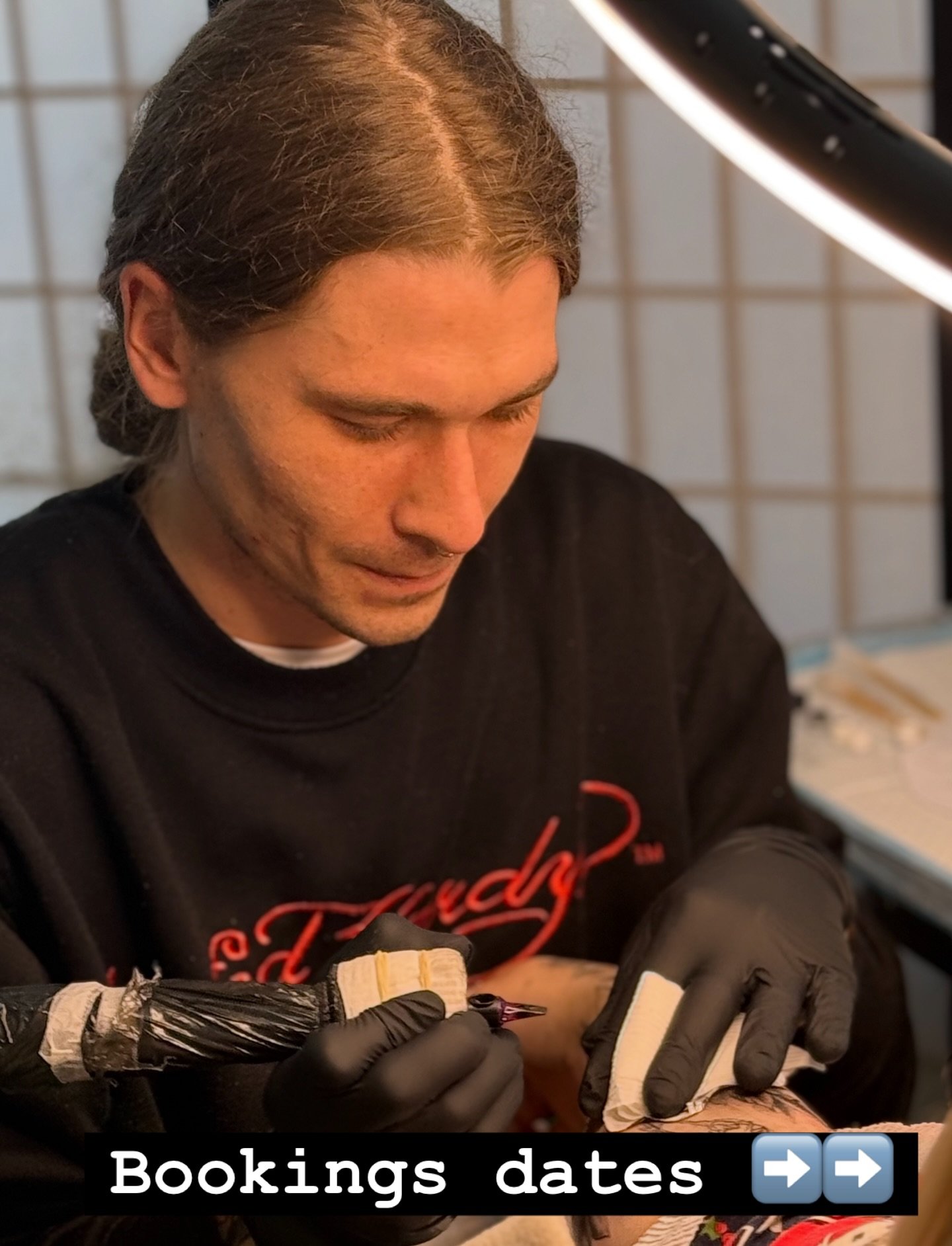 Find me @thetattshop! Dates for tattoos in Perth over the next couple of weeks below 🥰😇 

Thursday 16/4, Friday 17/4, Monday 20/4, Wednesday 29/4, Thursday 30/4, Friday 1/5, Saturday 2/5, Sunday 3/5, Monday 4/5 🪷👺 @williampjkitely 

My ideas or y