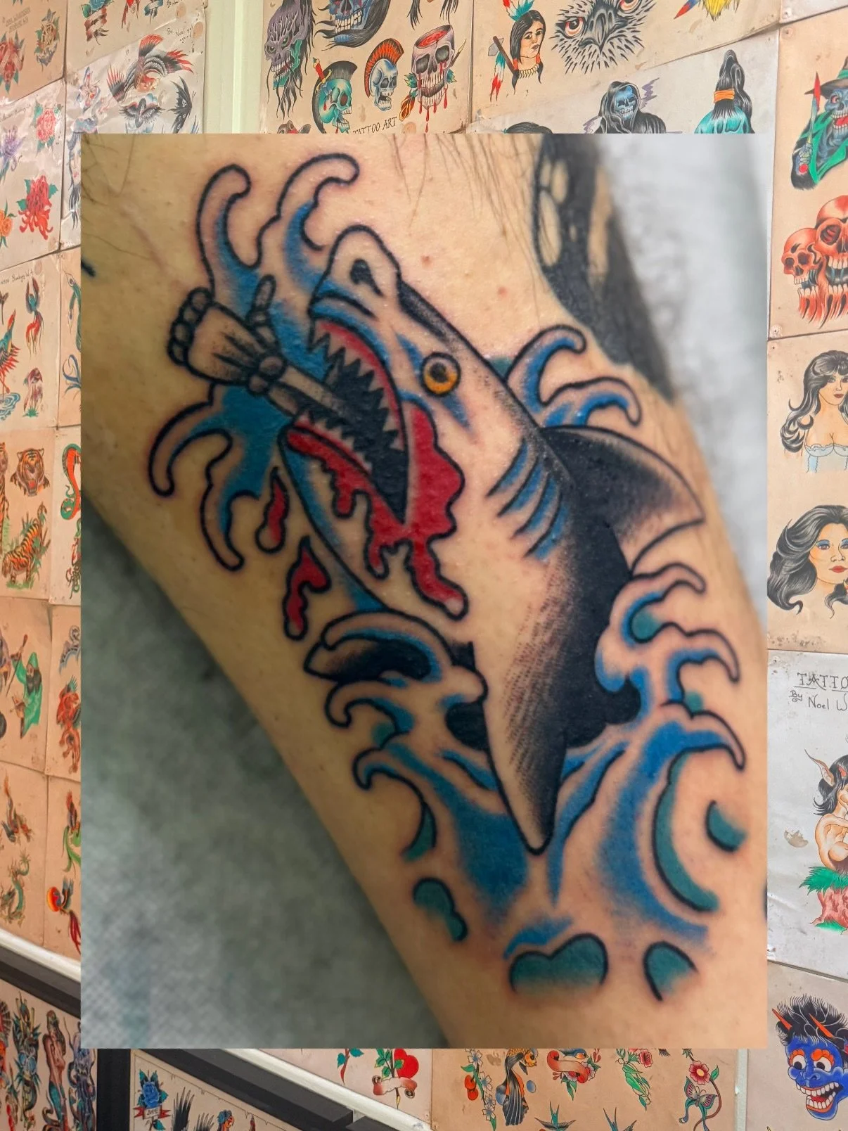 Walk in picked up from my flash - made a few weeks back @thetattshop - swipe for some detail and close up shots🦈🦈

Time free to tattoo at Perth&rsquo;s @thetattshop for June and July🐉🧧 Dm for bookings - my ideas or yours - based in the heart of N