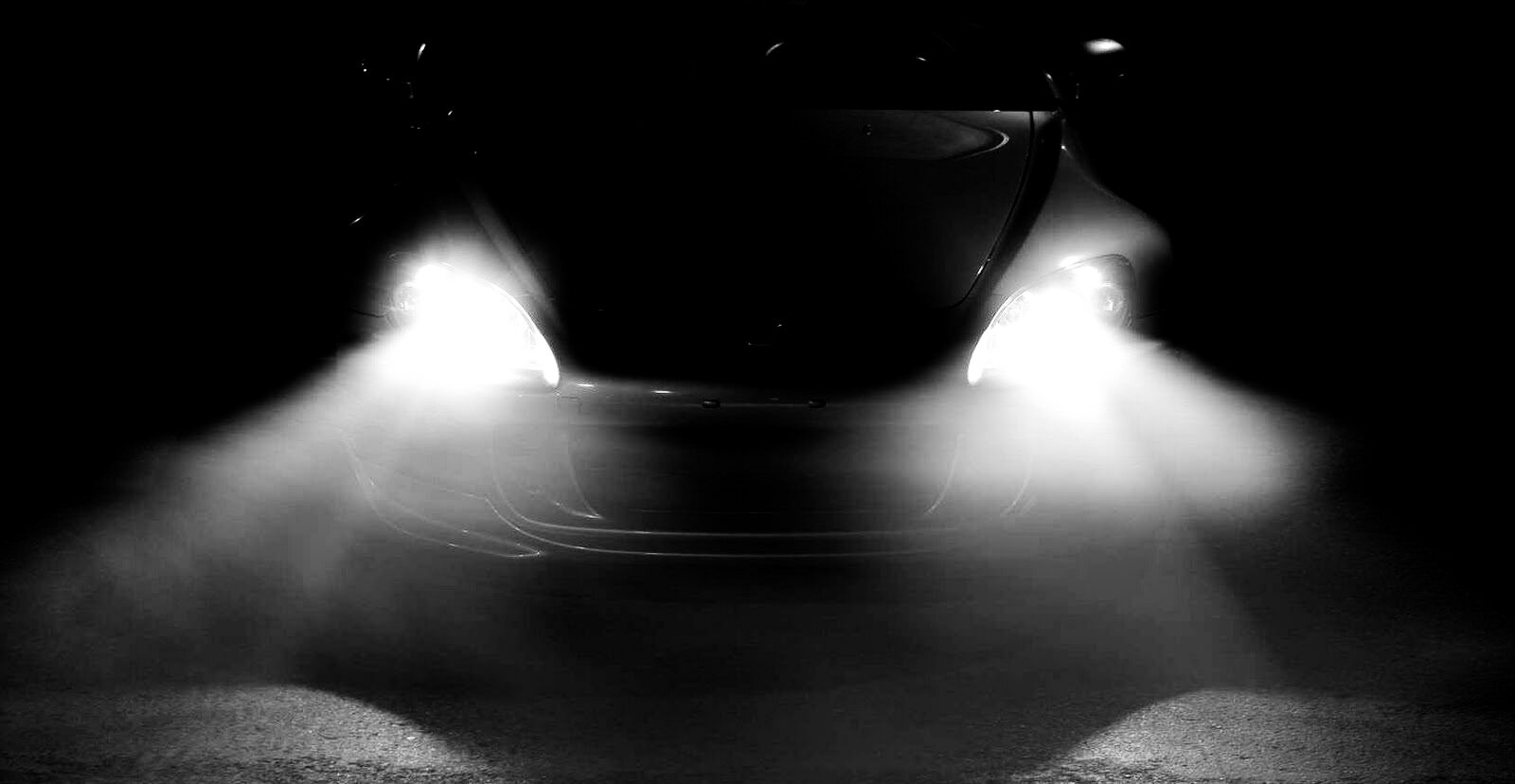 mulighed skandale Mark Common Reasons Your Headlights Stop Working — State Street Auto Repair