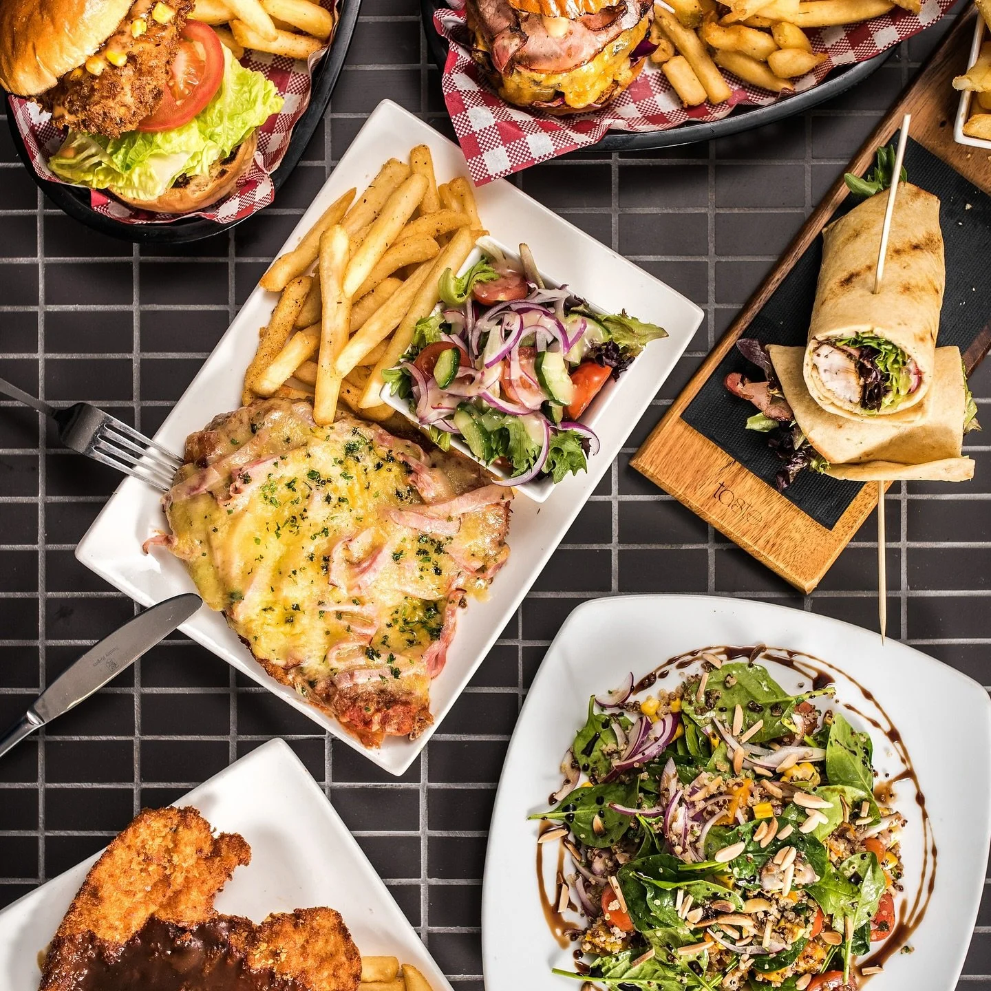 Friday Favourites 🤤 🍽️

@sevenstarshotel  #lunchanddinner