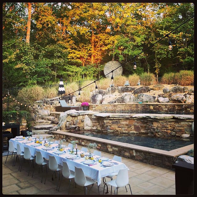 I handle the paintings and the fabulous wifey @nickynashville ensures the table looks beautiful. Thanks to Chef Ryan from @tkotn for treating us his amazing treasure of fine culinary delights last night!! #backyarddinnerparty #falldinner #dinein