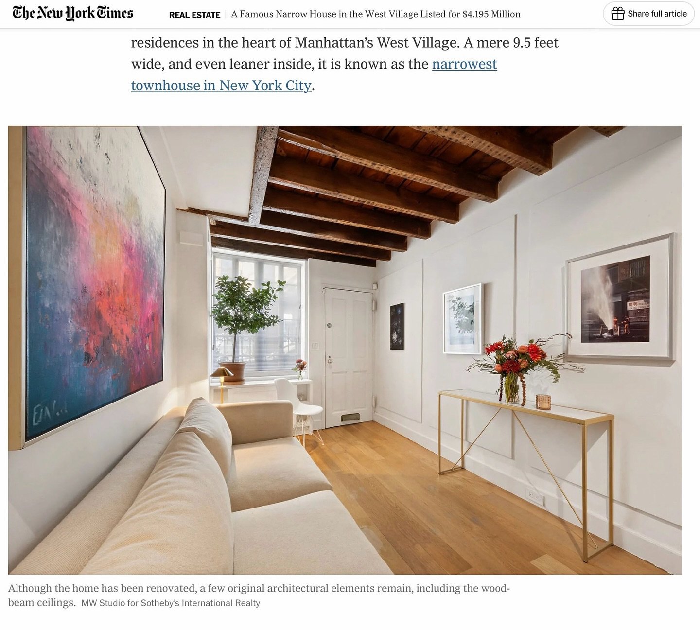 SQUEEZING in this cool little apartment in NYC home to Margaret Mead, Cary Grant, John Barrymore over the years. Now available!!