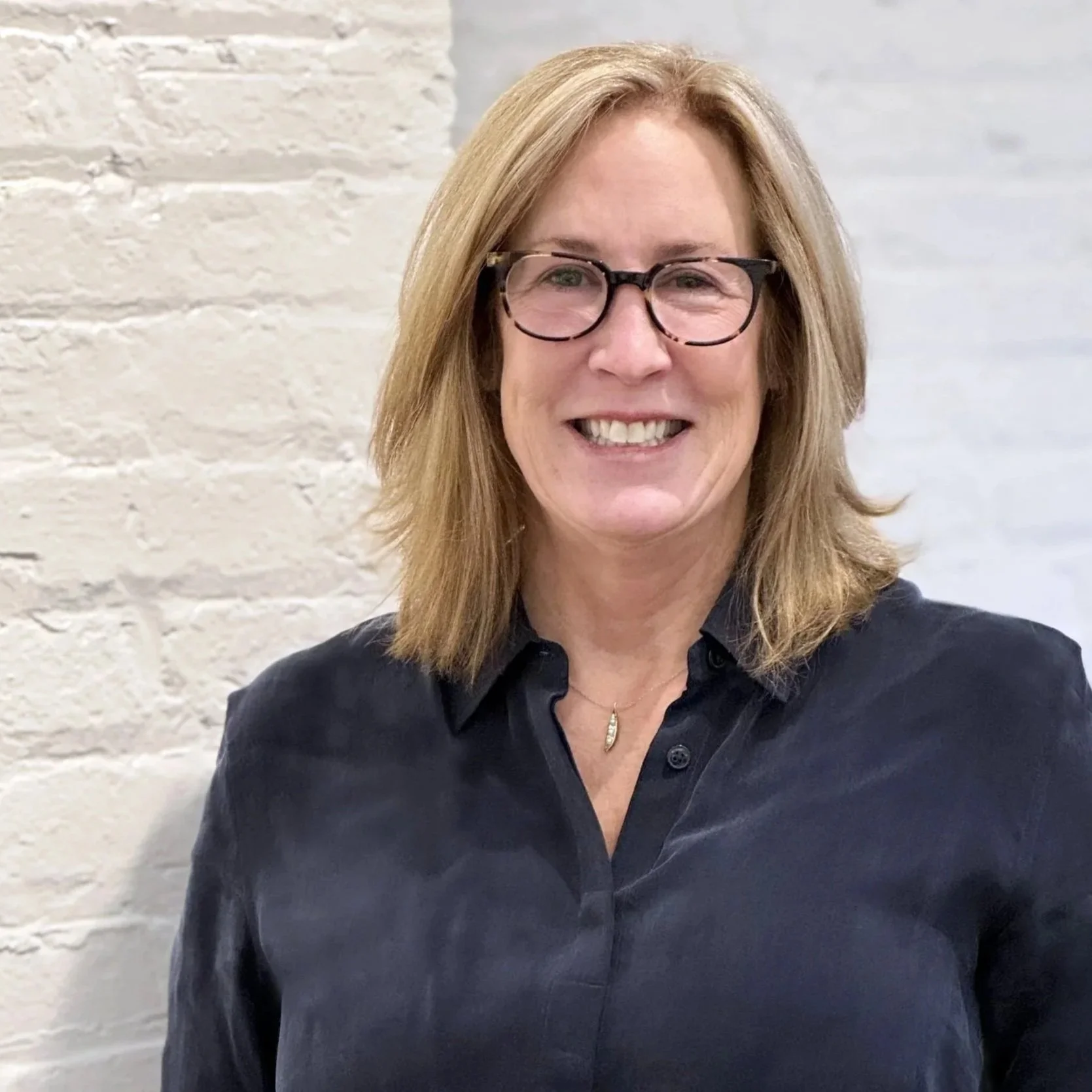 Sarah Roth Tx Portfolio — Lenore Weiss Studios