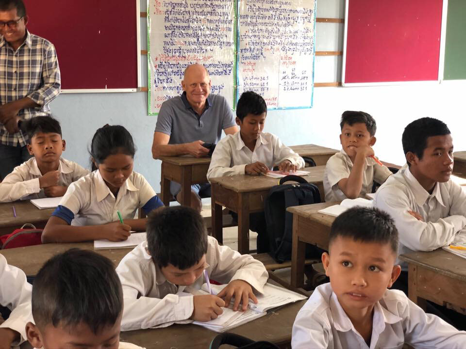 in-the-classroom-cambodia-mount-waverley-rotary.jpg