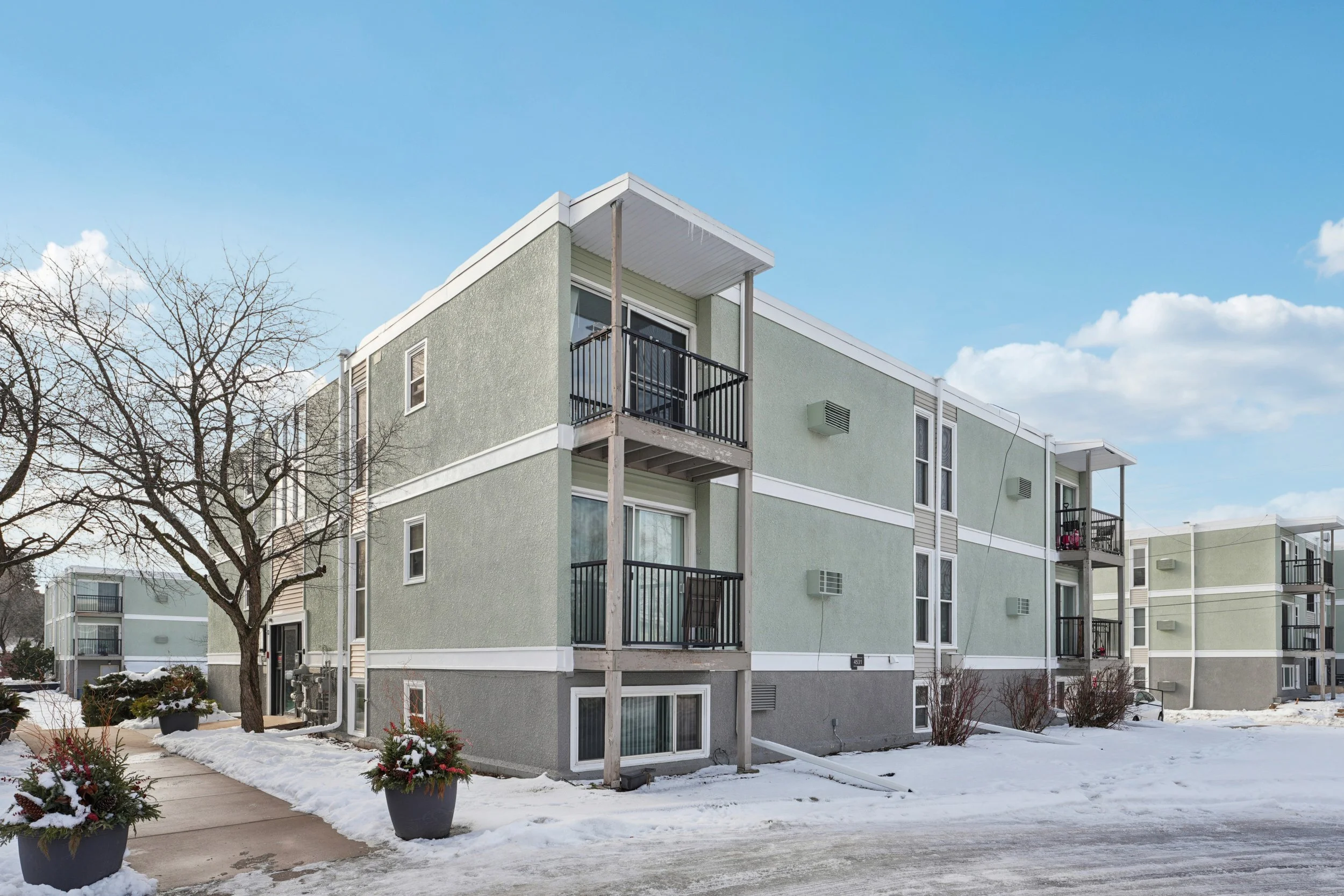 2-print-4531 W 36th 1_2 St Unit 20-S0801-002.jpg