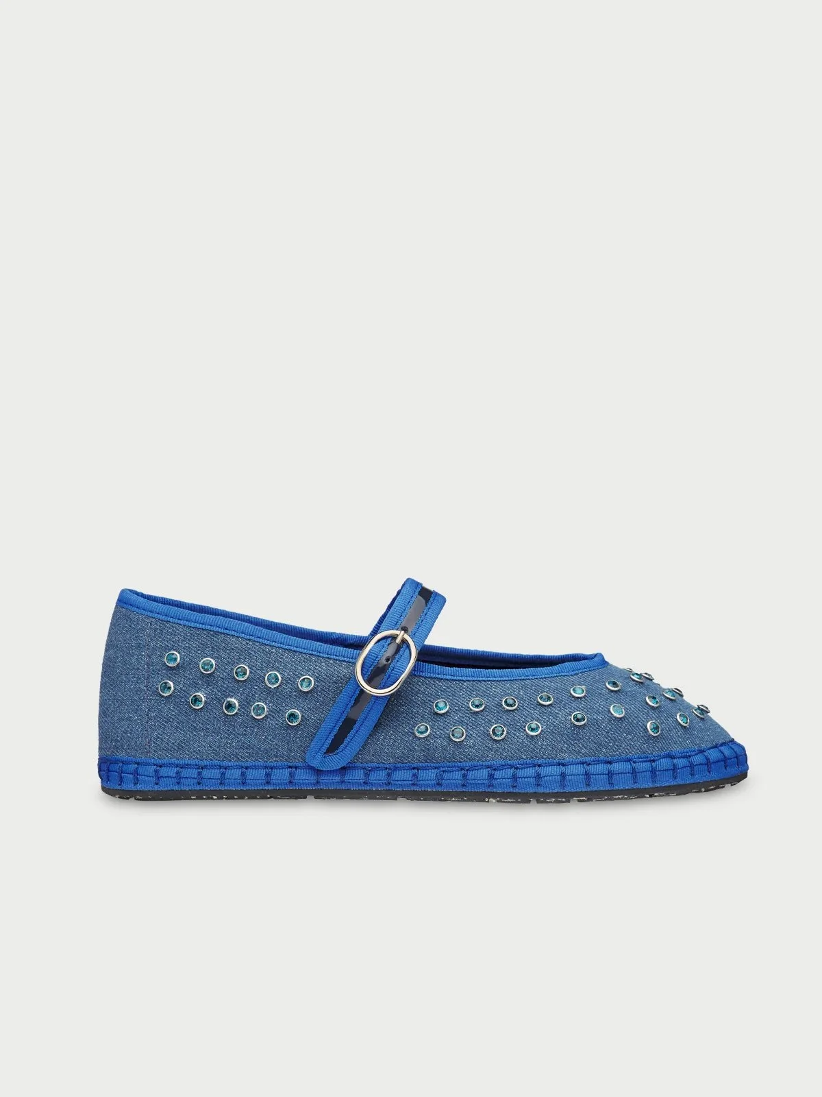 venitian slippers 2.jpeg