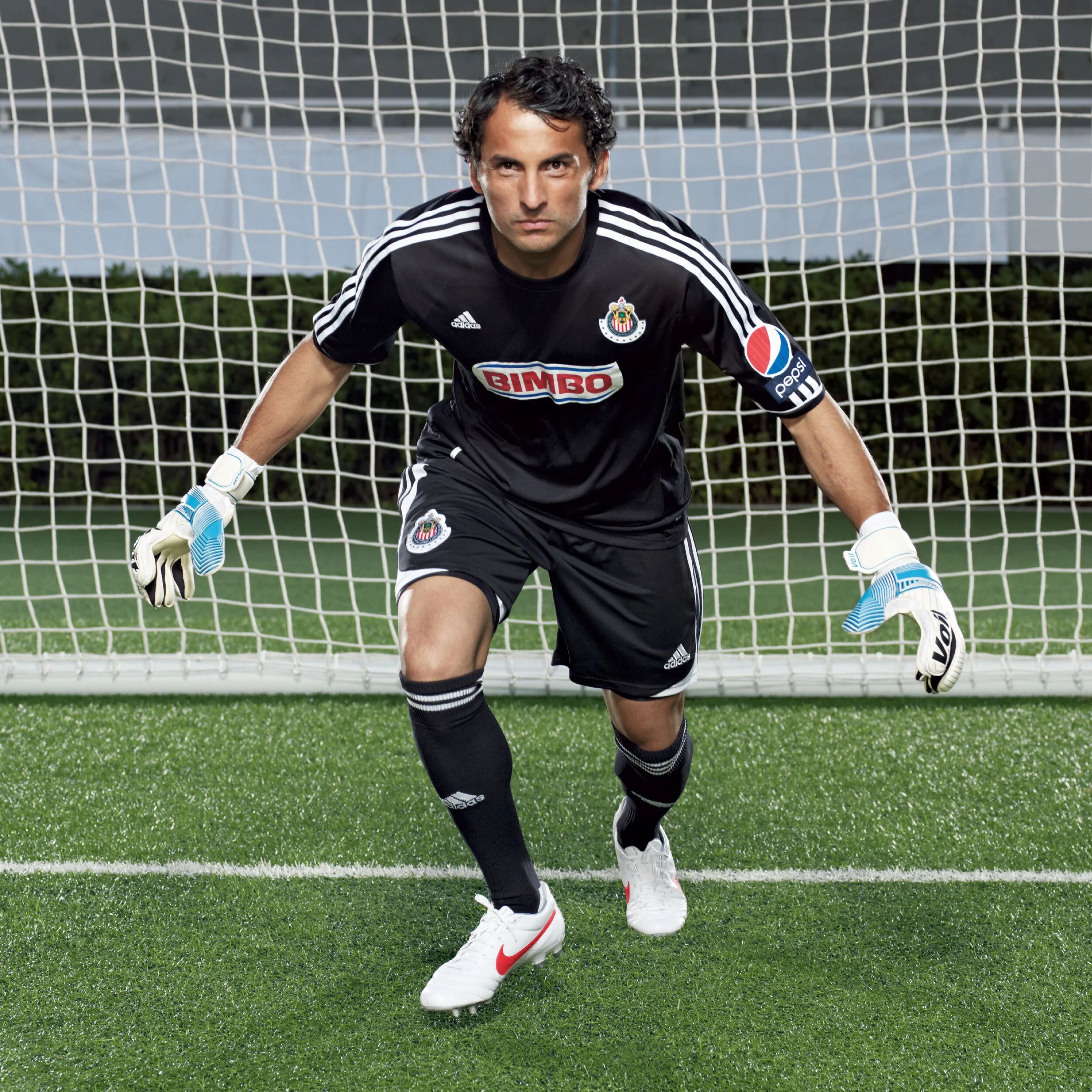 LUIS_MICHELLE 65372_r1_sq_web.jpg