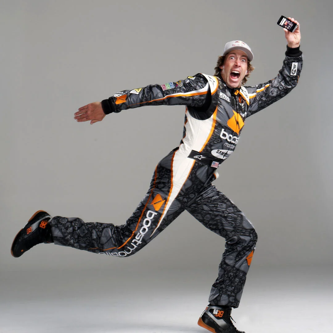 TravisPortrait-44427_sq_web.jpg