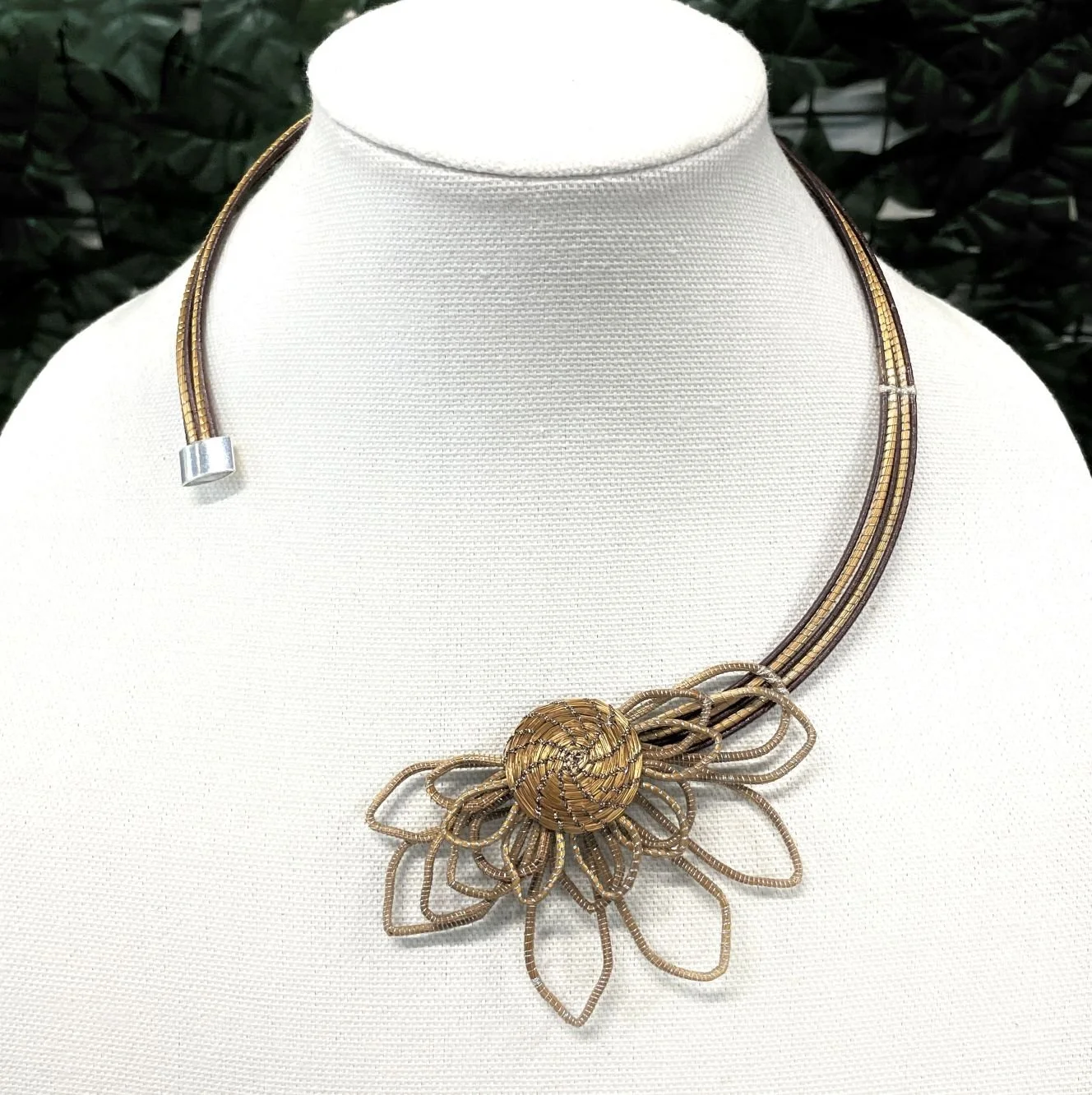 golden grass open choker flower with black.JPG