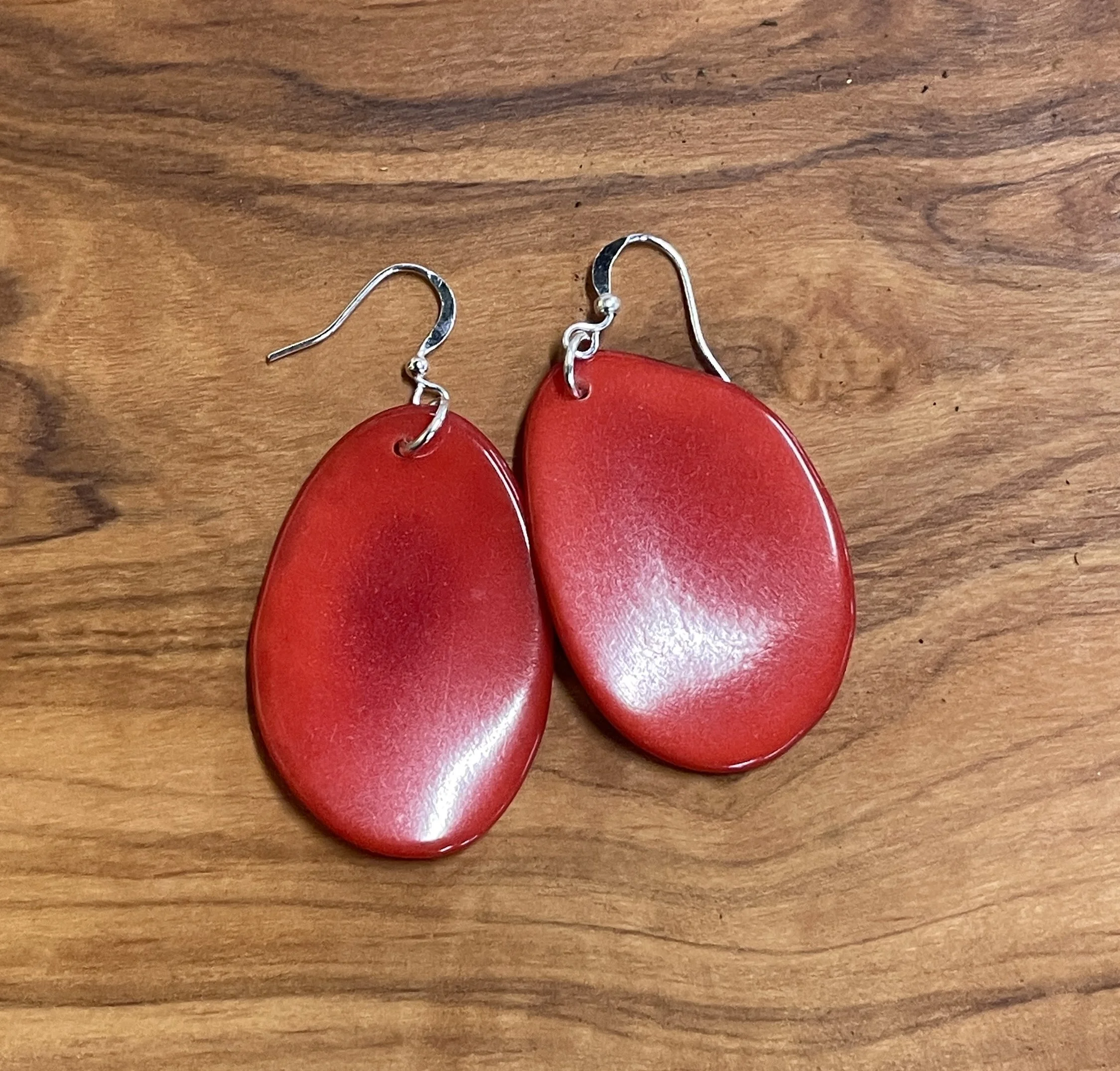vegetable ivory 1 slice earrings red.JPG