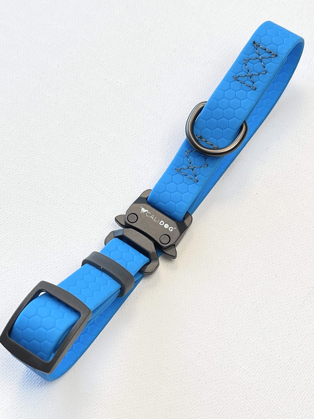 Waterproof Blue Dog Collar - CALIDOG — CALIDOG