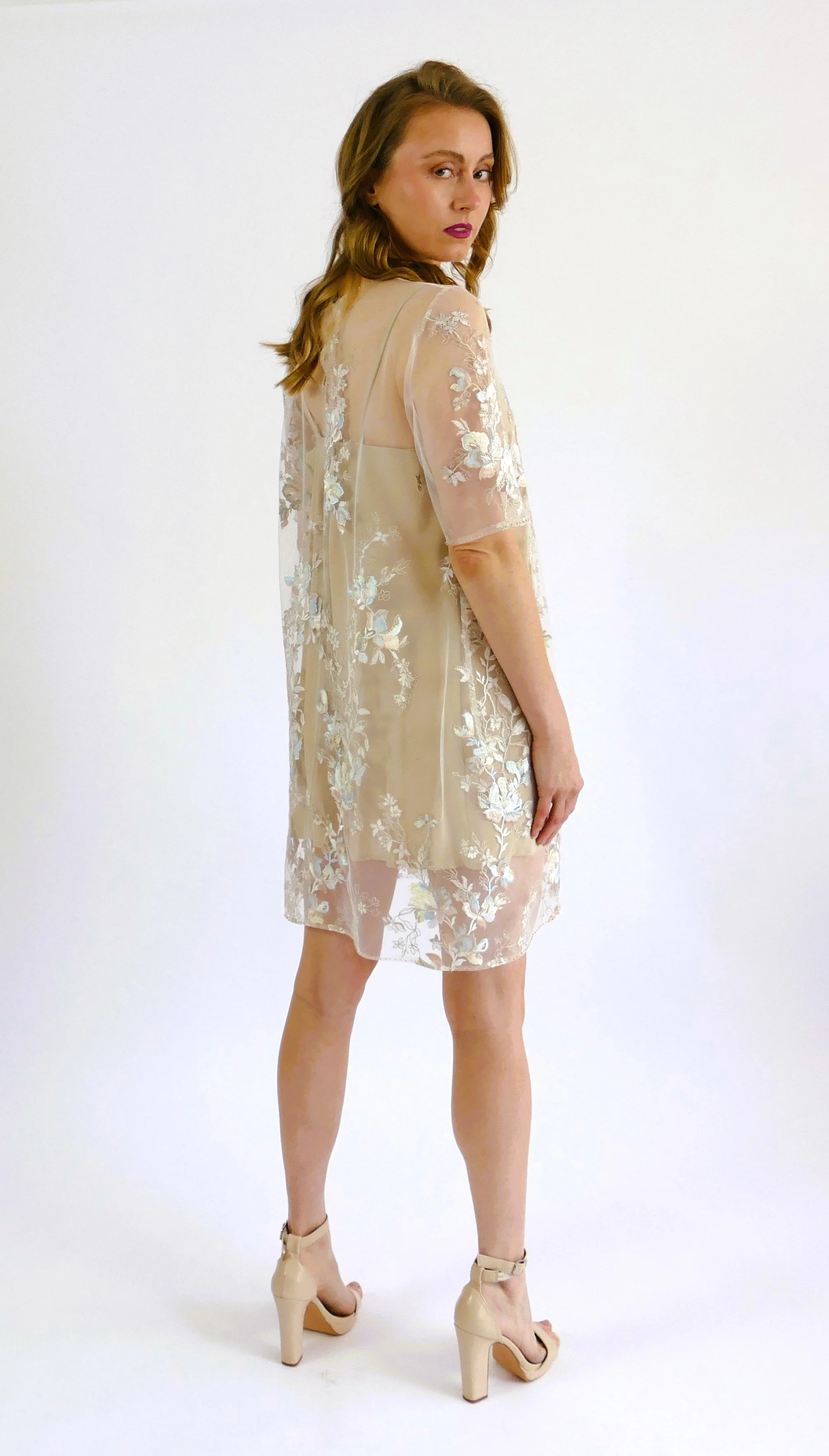 Baby beige Seite.JPG