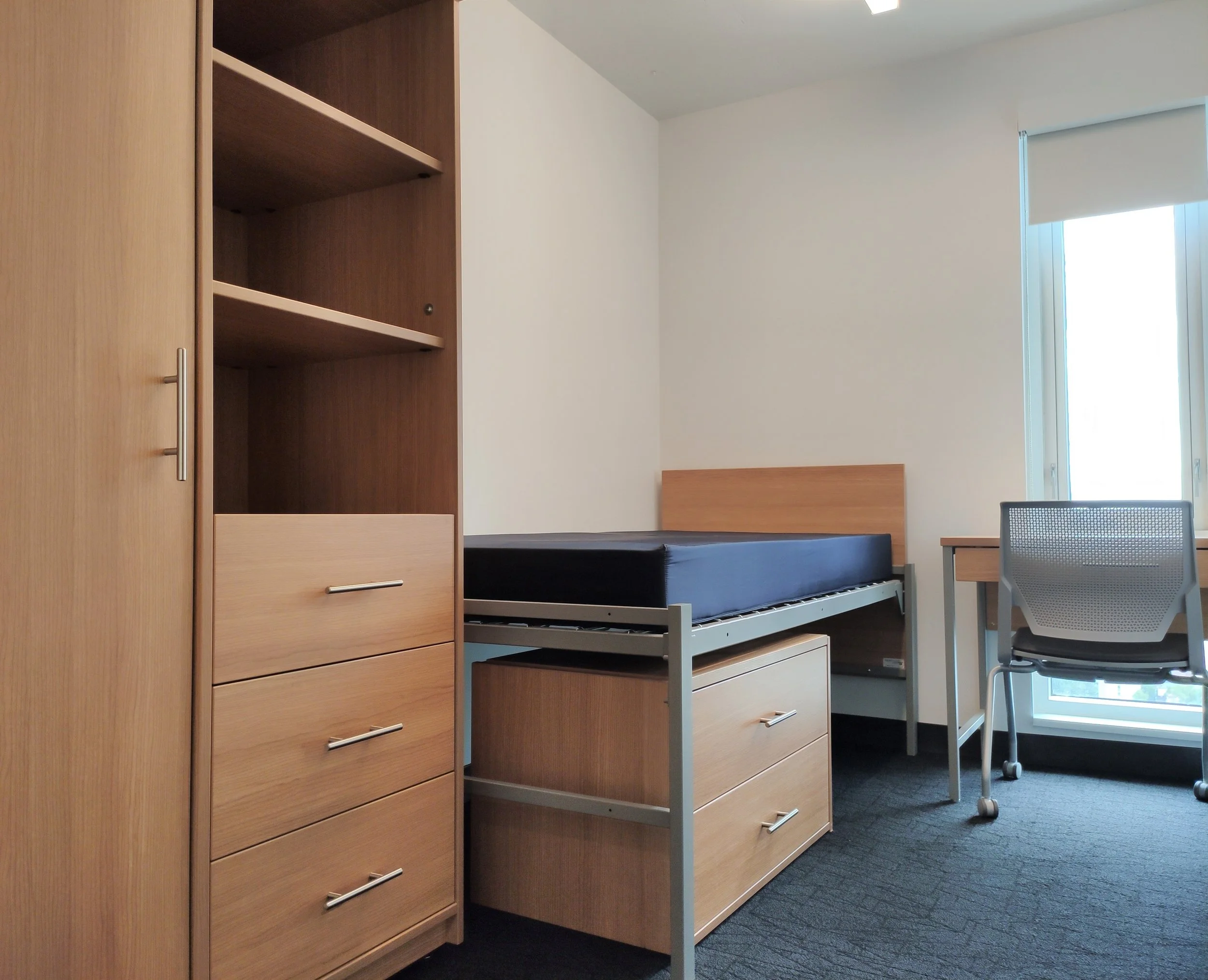 DCC 4 Bd Room 002.jpg