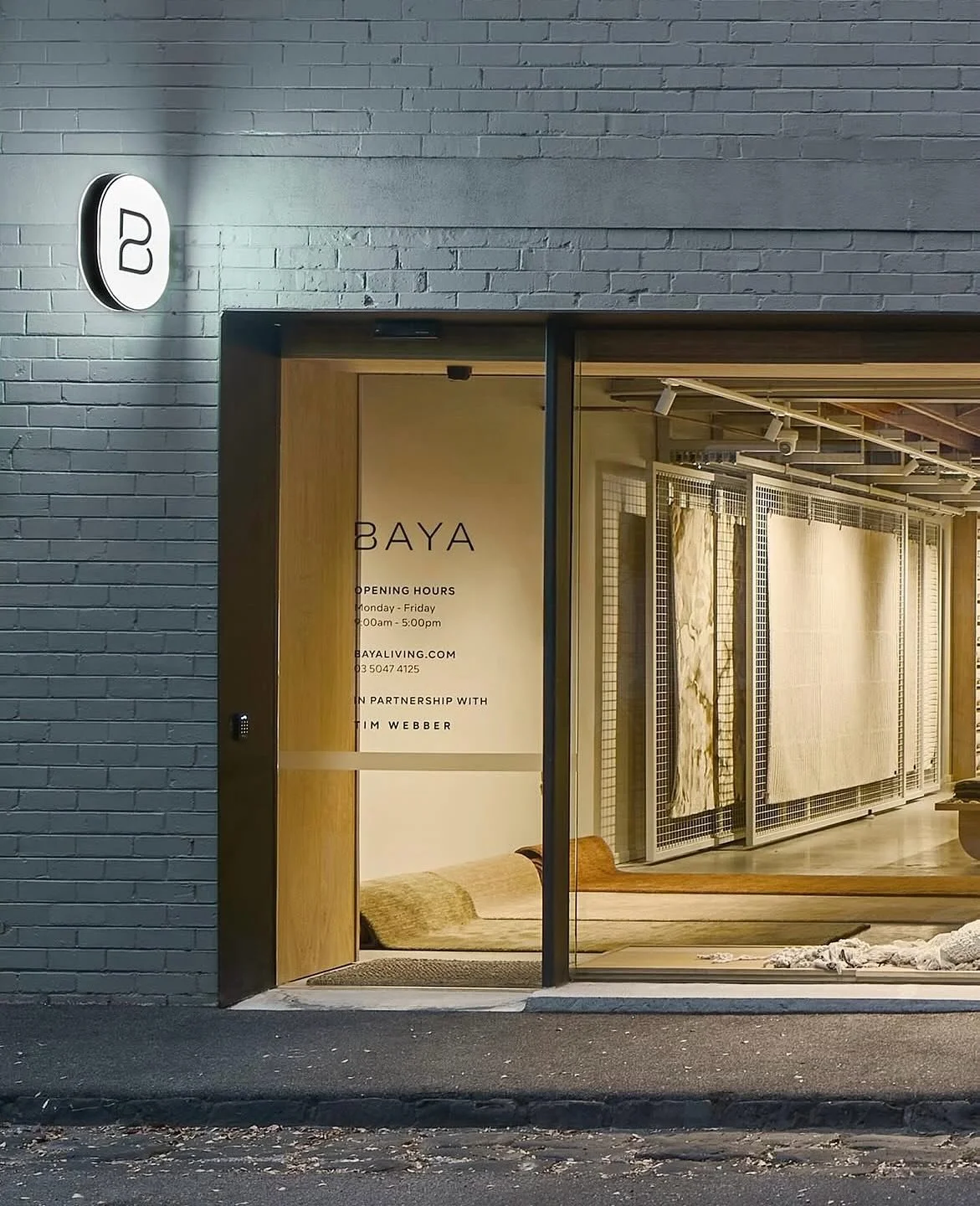 Hey all, exciting news! I&rsquo;ll be joining the @bayaliving team at their new Melbourne showroom this Saturday to bring you a live rug tufting demonstration!!
I&rsquo;ll be tufting up a storm as they share presentations about their new collection r