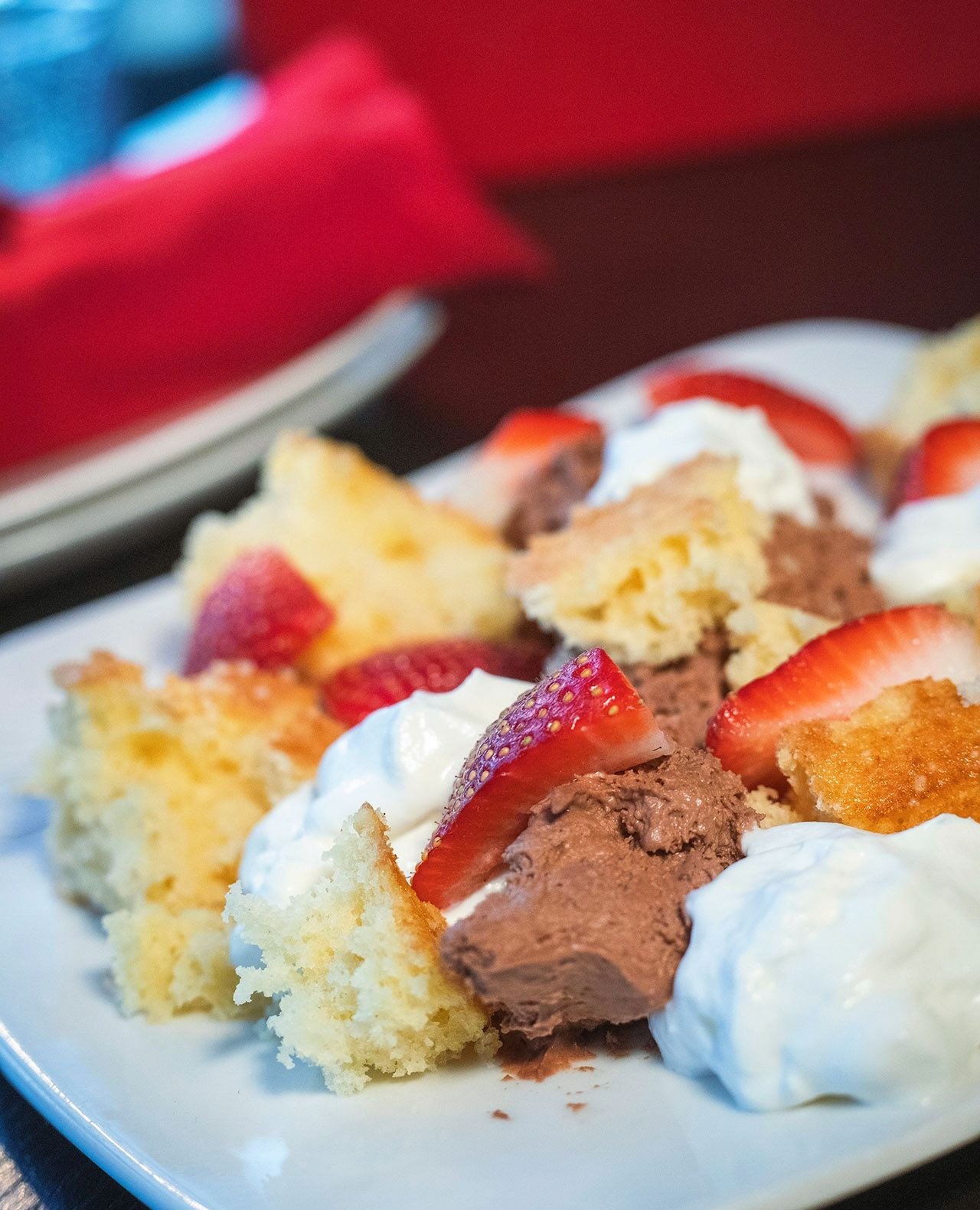 ⁠The experience isn't complete 'til there's something sweet.⁠
⁠
Chocolate mousse, yellow cake, fresh strawberries, whipped cream⁠
⁠
Worcester and Wellesley for a limited time!