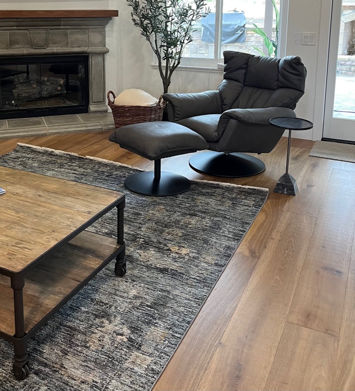 Sterkfamilywingchair.jpg